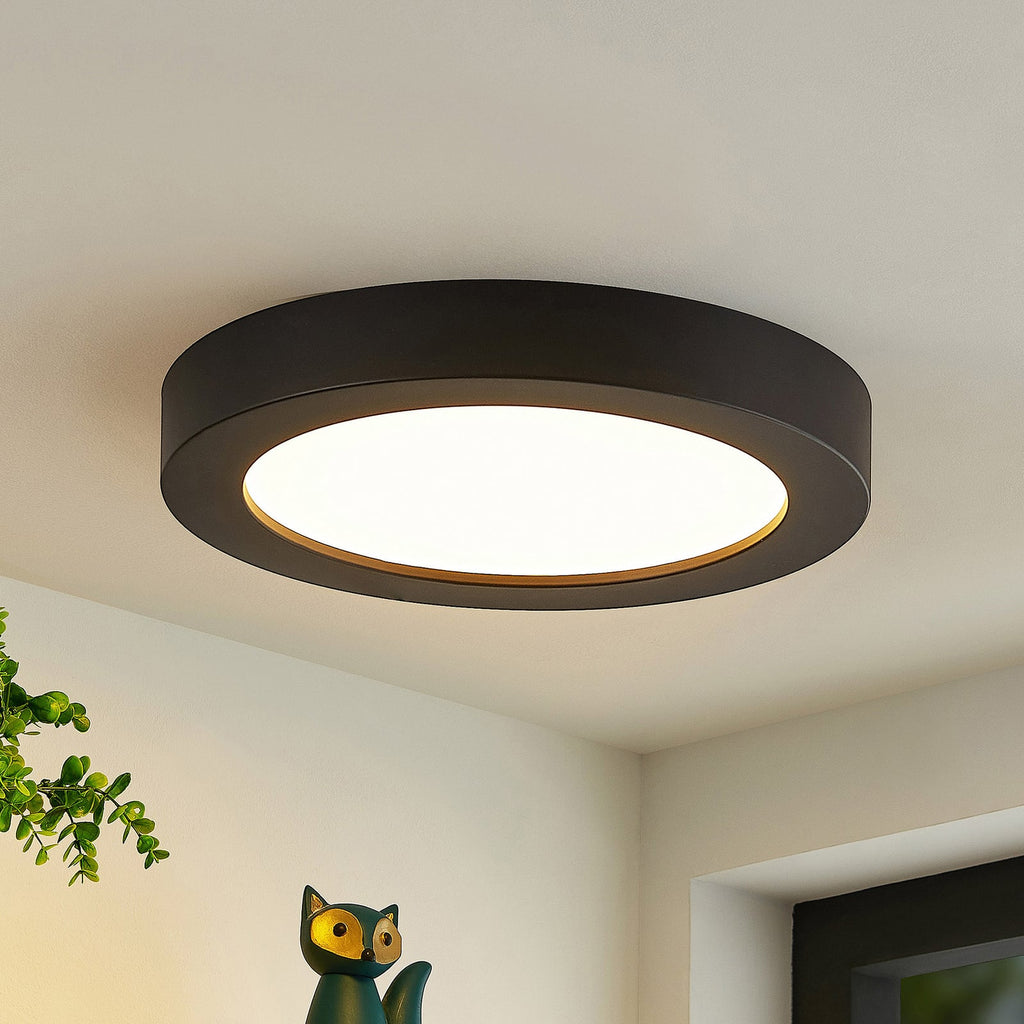 LED taklampe Edwina svart Ø23 cm CCT dimbar IP44 forfra