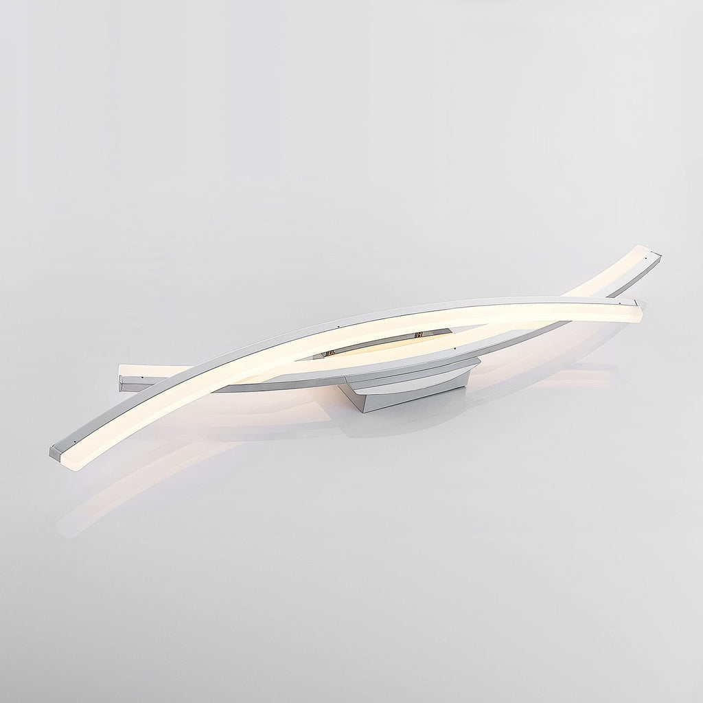 LED taklampe Elarit dimbar krom sett fra siden