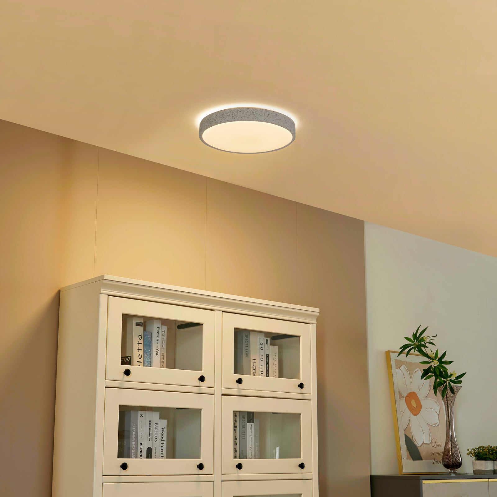 Detalj av LED taklampe Elmor smart RGB CCT grå