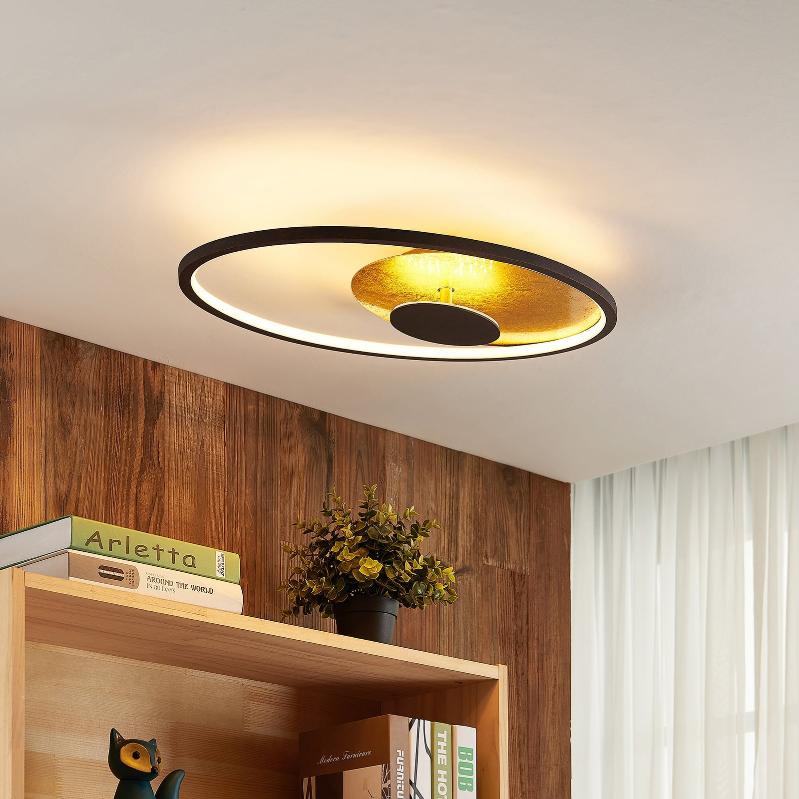 LED taklampe Feival dimbar rust/gull 61x36 cm bakside