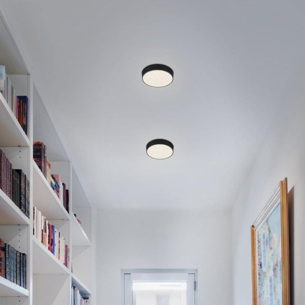 Bakside av LED taklampe Flame Star stjernehimmel Ø15,7 cm svart
