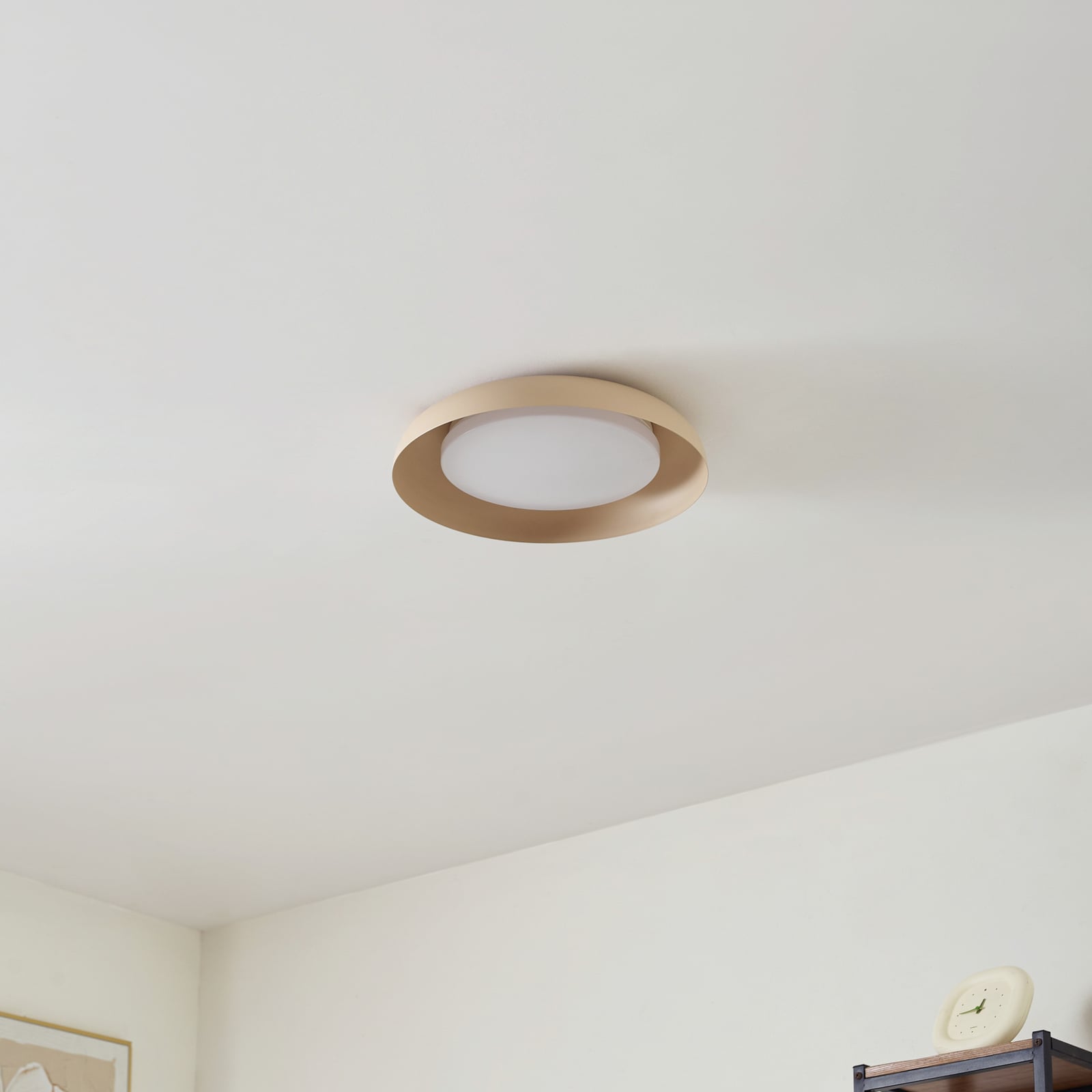 LED taklampe Florie beige metall detalj