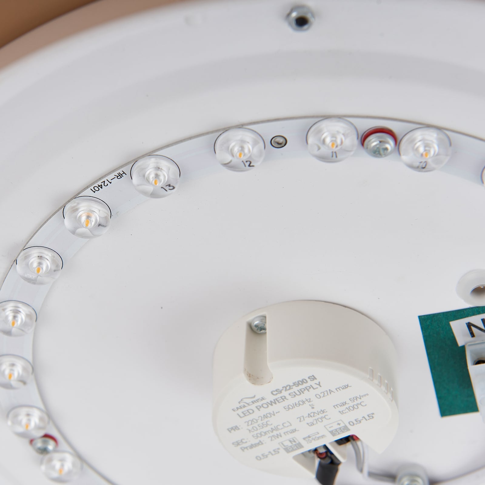LED taklampe Florie beige metall fra undersiden