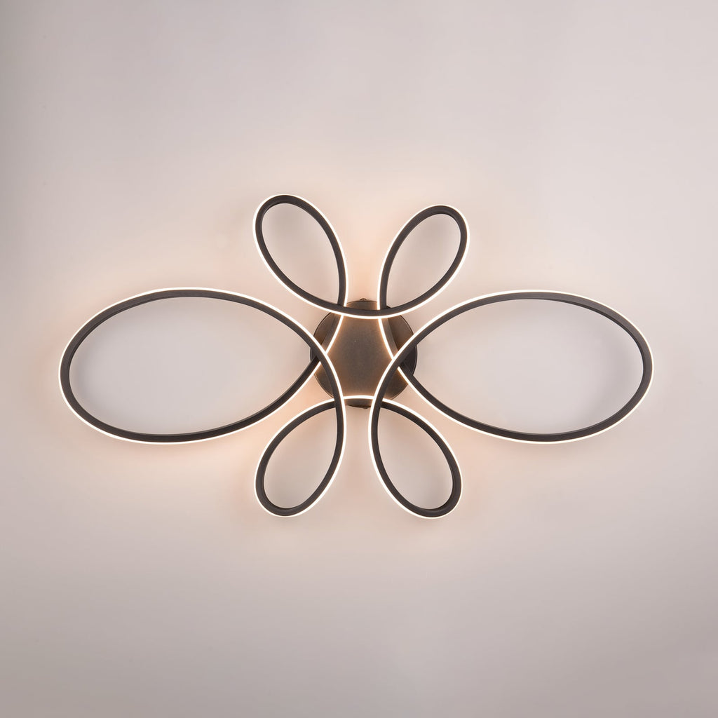 LED taklampe Fly svungne linjer svart matt montert