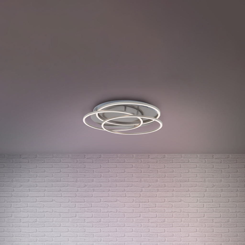 Sideprofil av LED taklampe Frames tre ringer dimbar