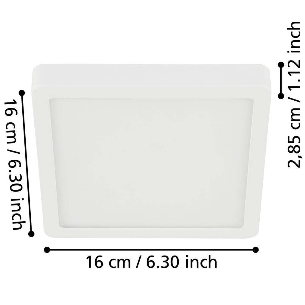 Detalj av LED taklampe Fueva 5 hvit 16x16 cm 11W IP44