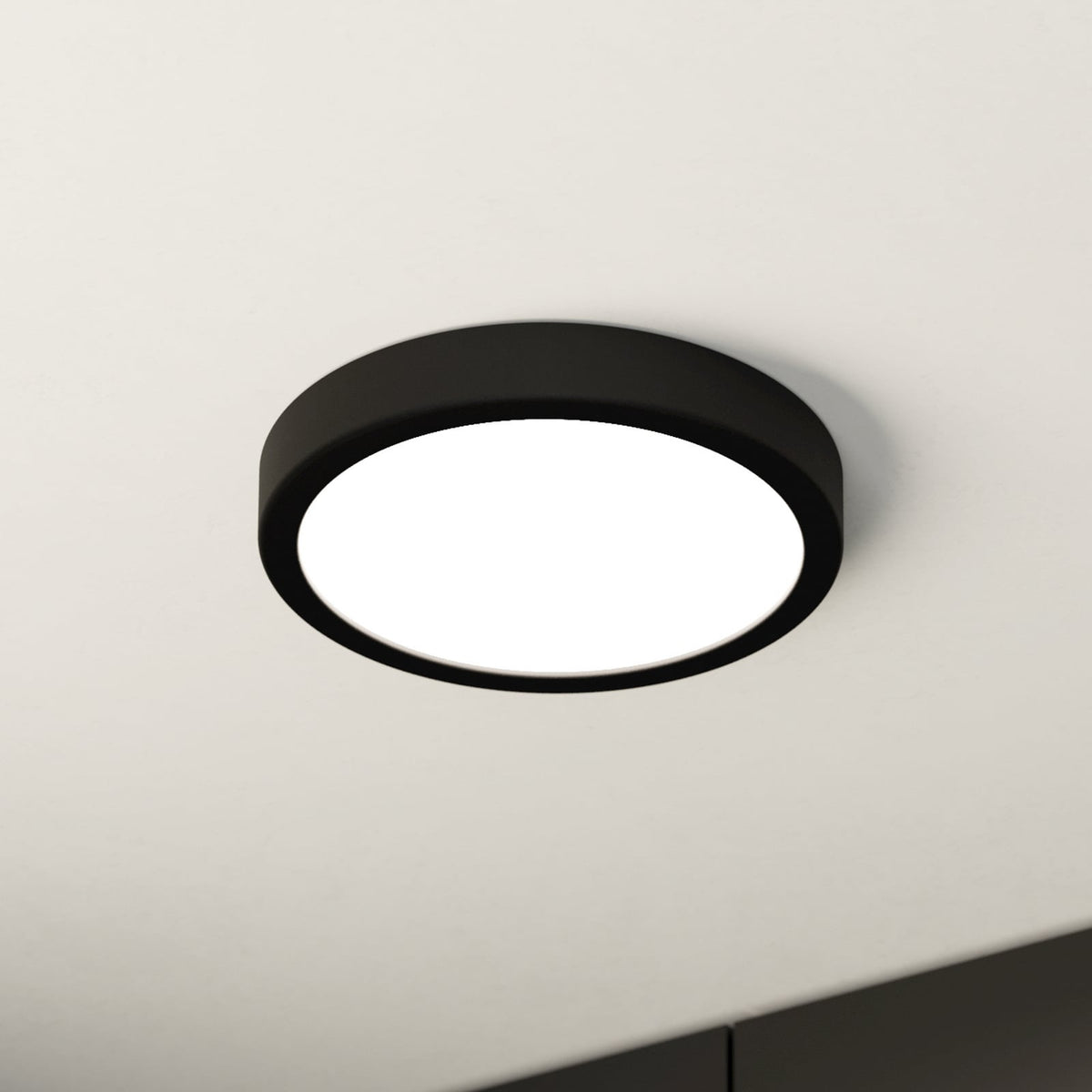 LED taklampe Fueva 5 svart front