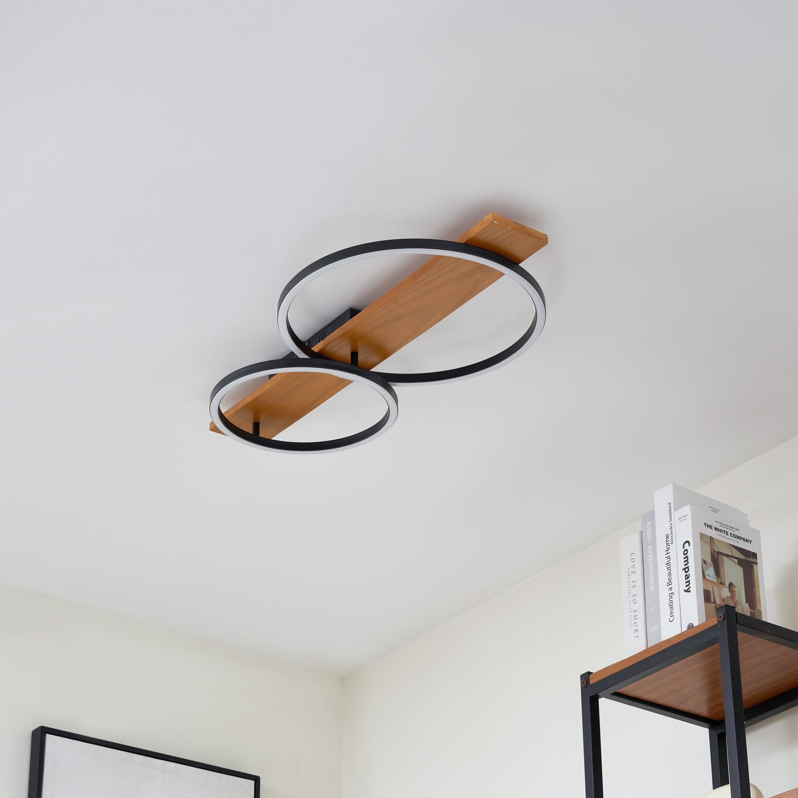 Detalj av LED taklampe Galad 2-lys tre/svart dimbar 75 cm