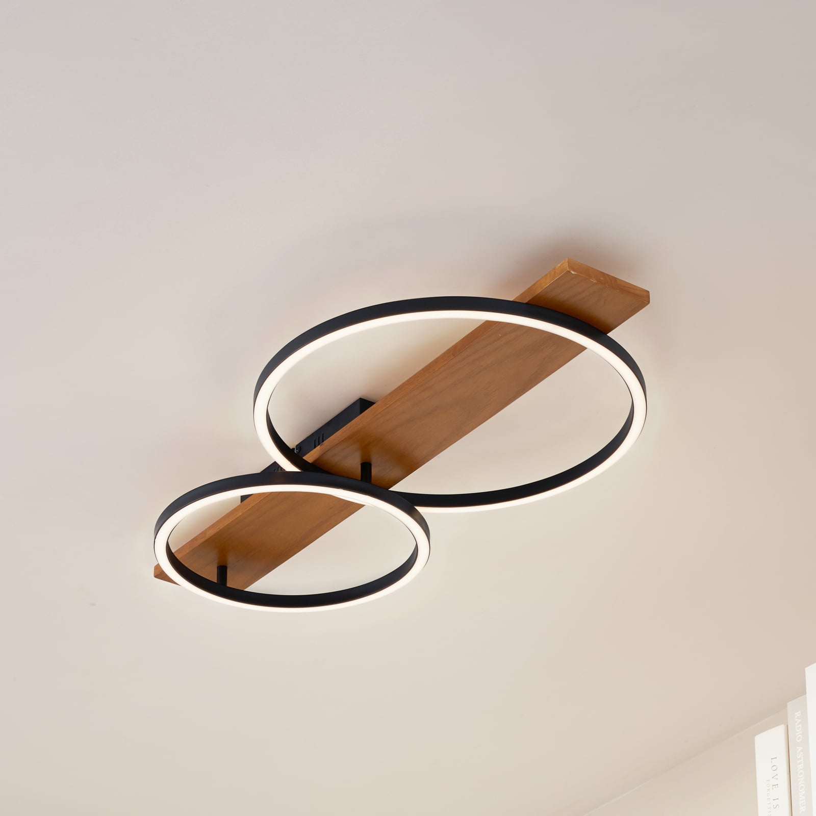 LED taklampe Galad 2-lys tre/svart dimbar 75 cm forfra