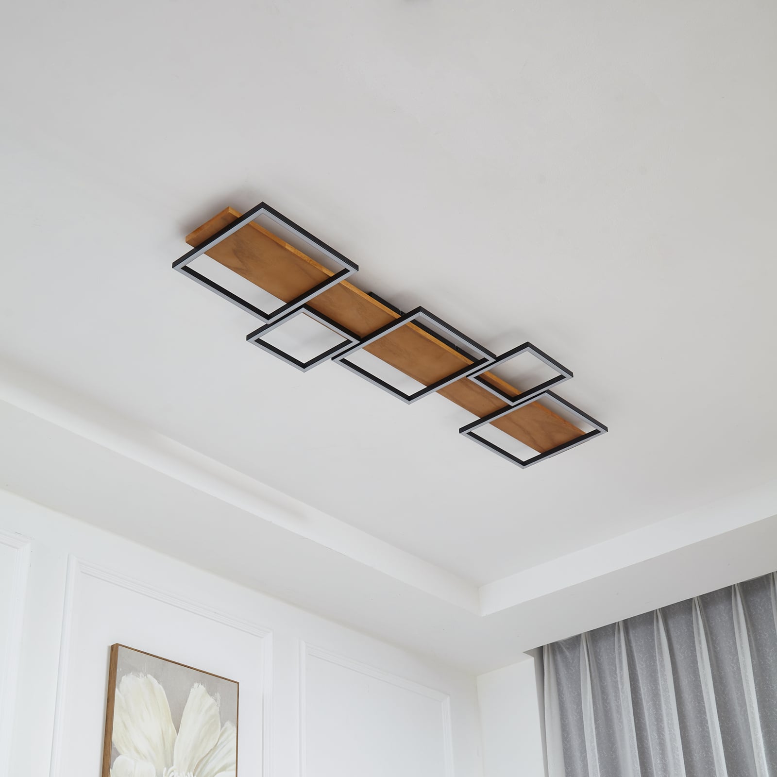 LED taklampe Galad 5-lys tre og hvit dimbar 140 cm detalj av tre og hvitt materiale