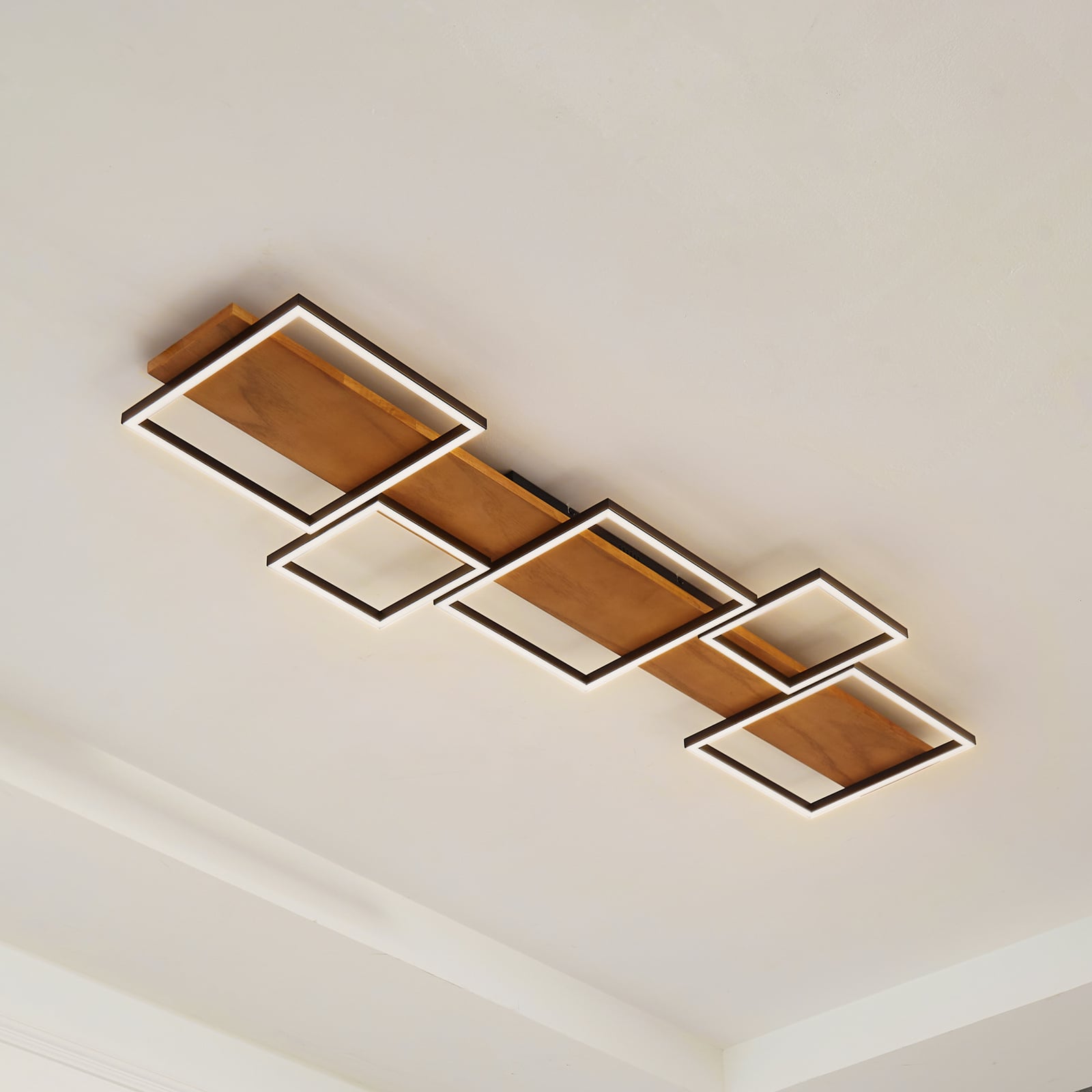 LED taklampe Galad 5-lys tre og hvit dimbar 140 cm forfra