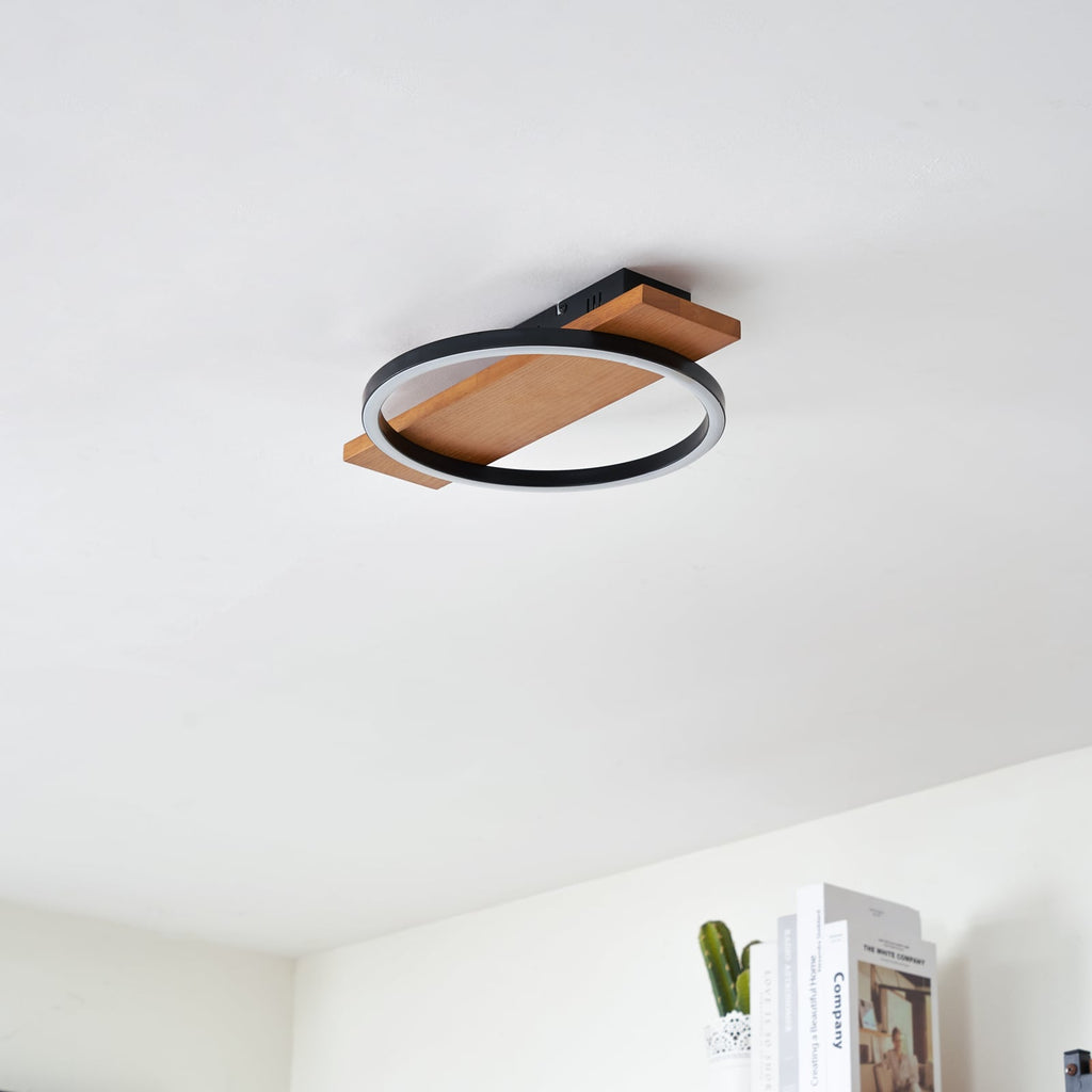 LED taklampe Galad dimbar tre og hvit Ø30 cm detalj av tre og hvit overflate