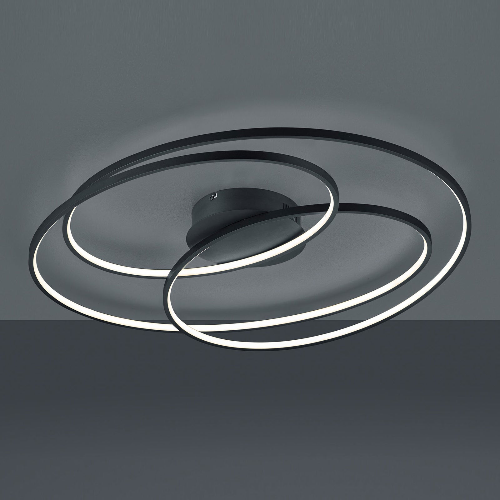 LED taklampe Gale dimbar svart matt 80 cm 50W varmhvit nærbilde