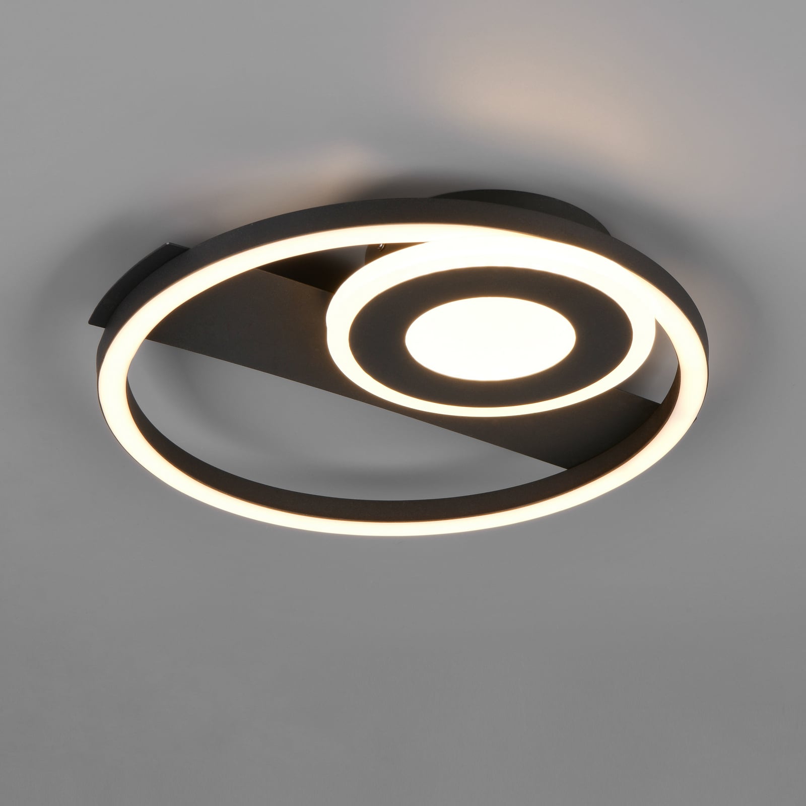 LED taklampe Horus dimbar svart metall nærbilde 2
