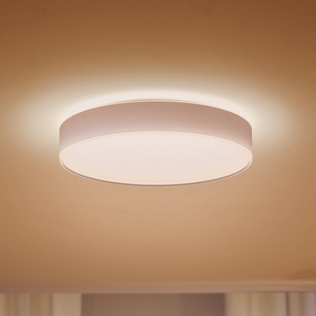 LED taklampe Hue Enrave dimbar CCT Ø42,5 cm hvit forfra