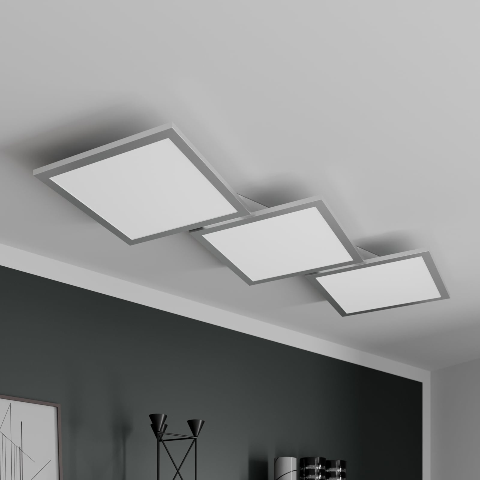 Detaljbilde av LED taklampe Ilira 3-lys sølv CCT dimbar med fjernkontroll
