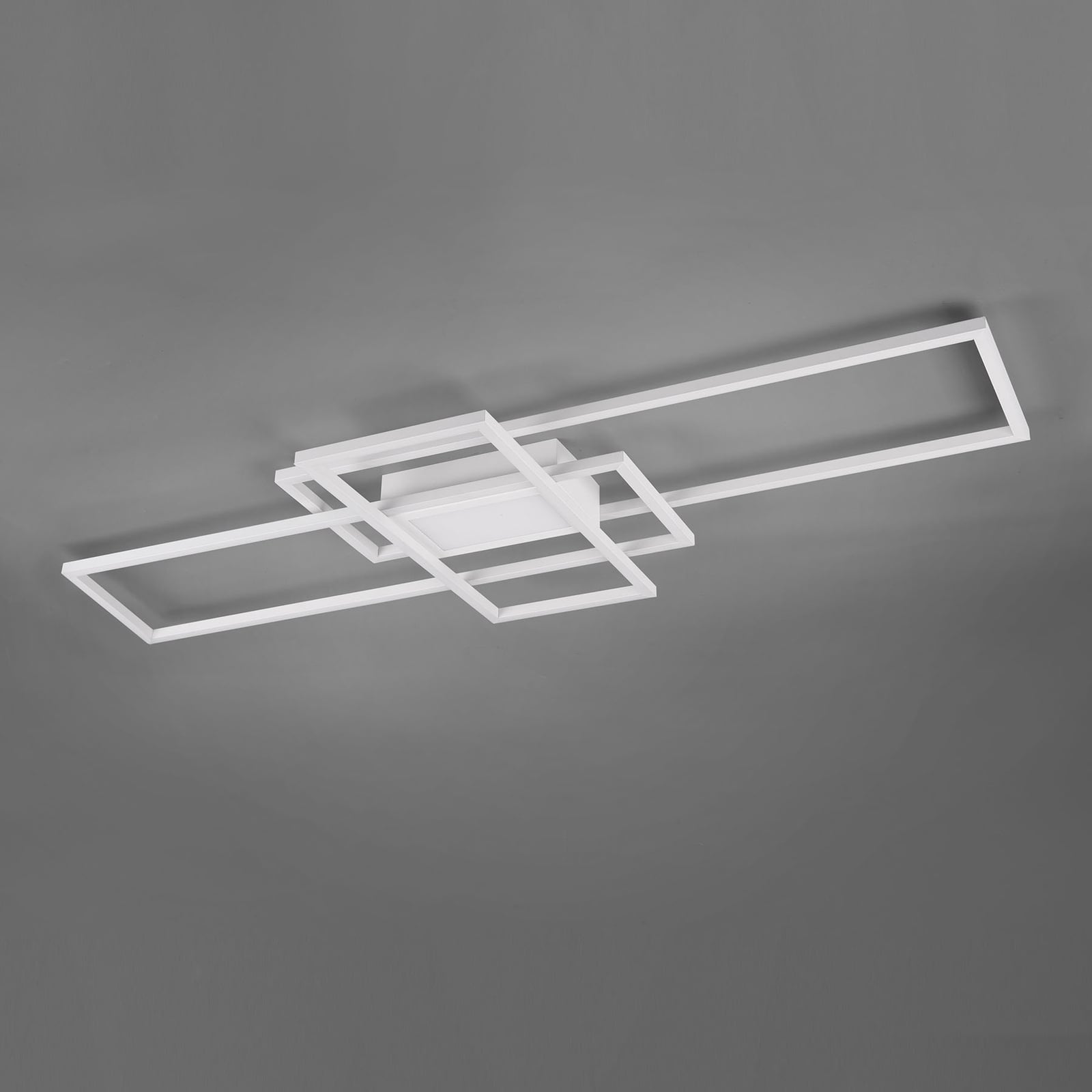 LED taklampe Irvine CCT dimbar hvit matt med fjernkontroll