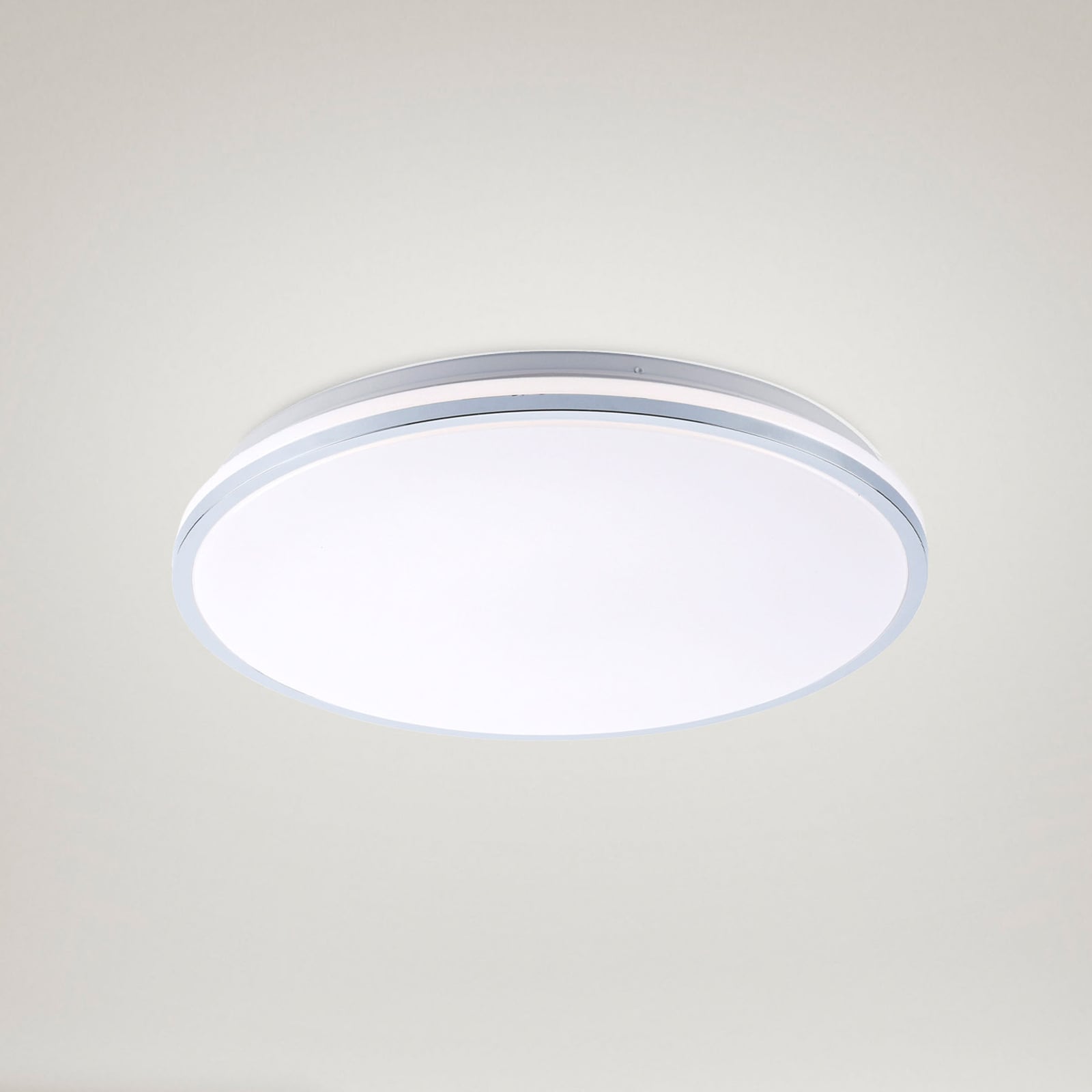 LED taklampe Isabell krom/hvit forfra