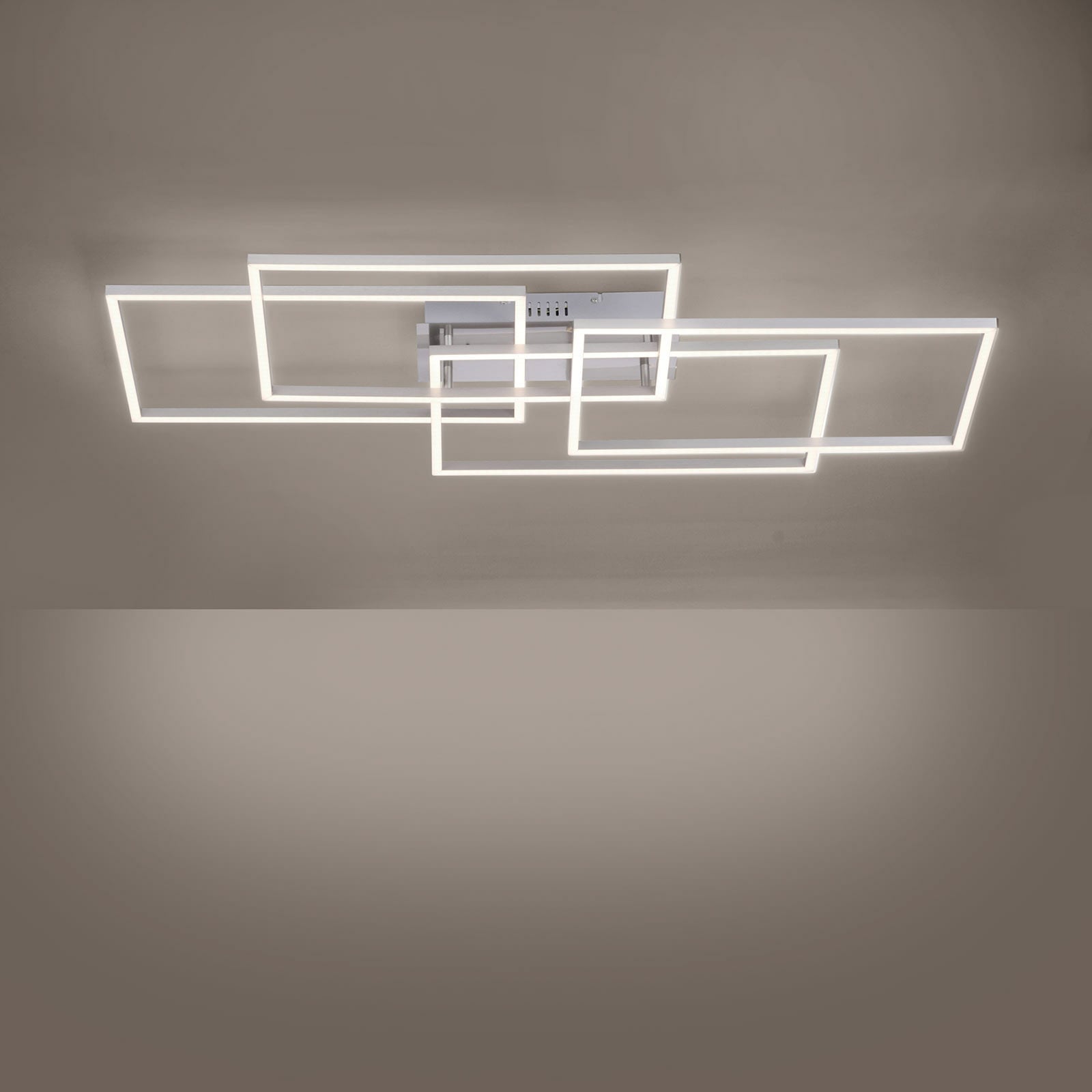 LED taklampe Iven dimbar stål detaljbilde