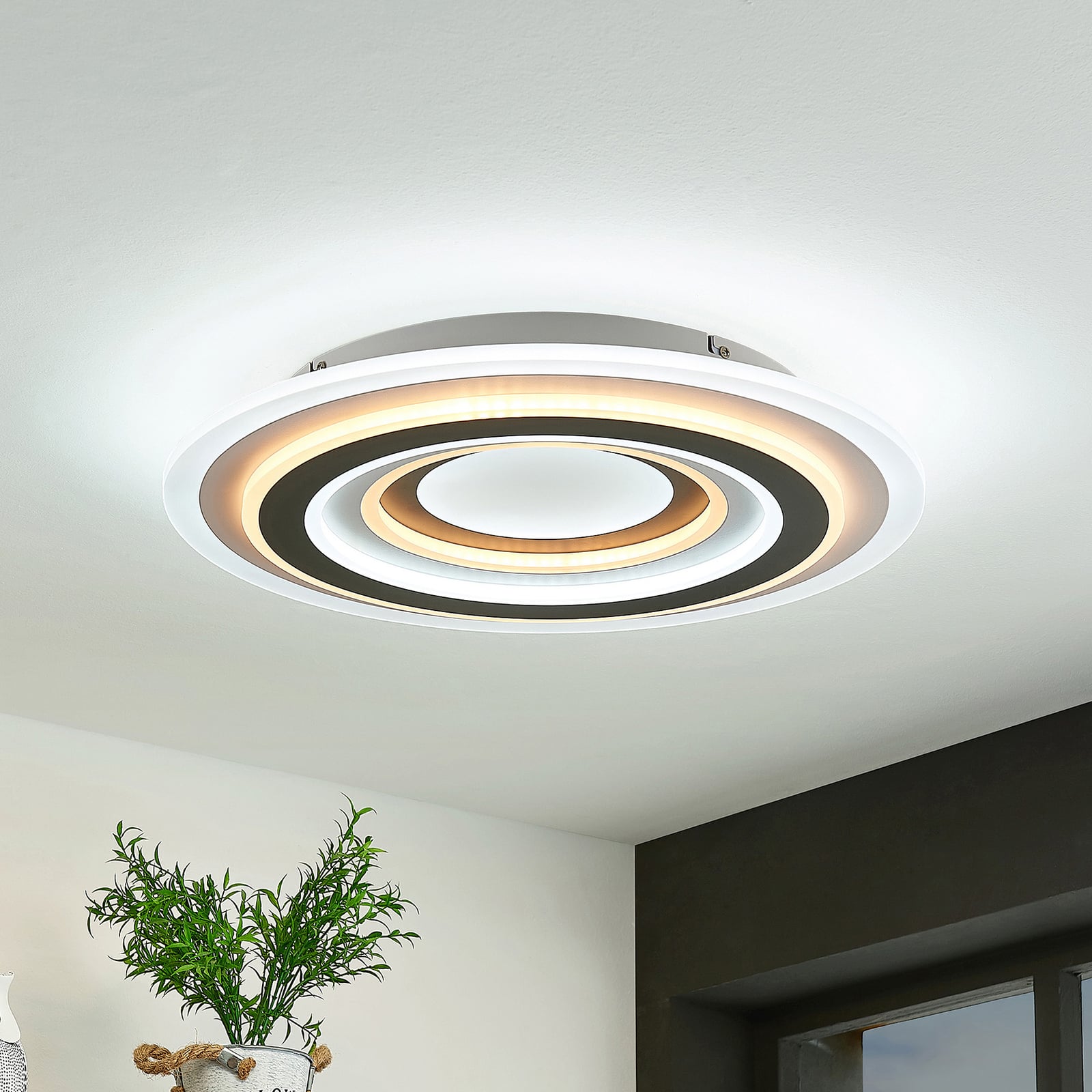 Montert LED taklampe Jazmina antrasitt dimbar CCT Ø50 cm i stue