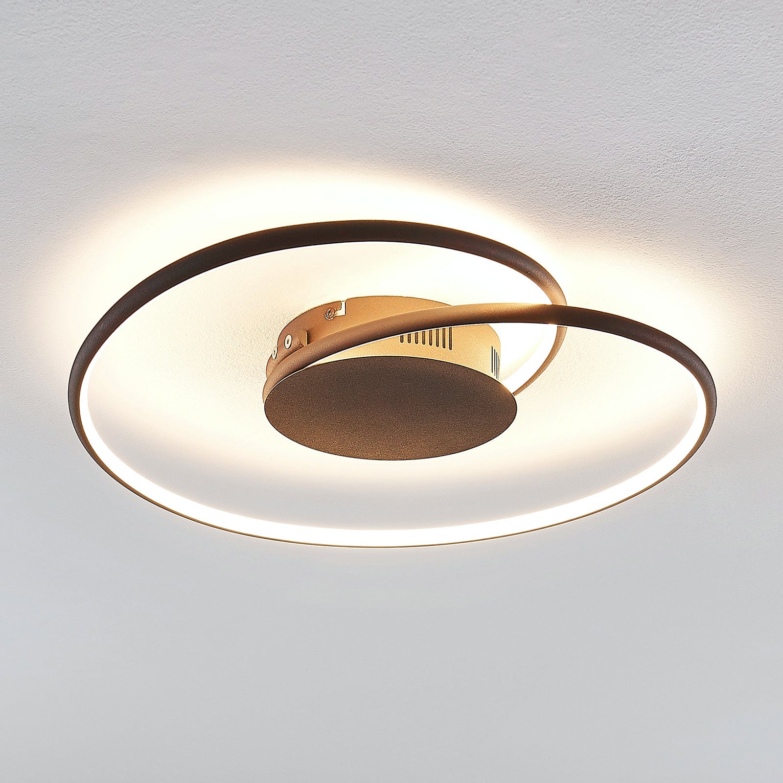 LED taklampe Joline spiralform rustfarget Ø45 cm forfra