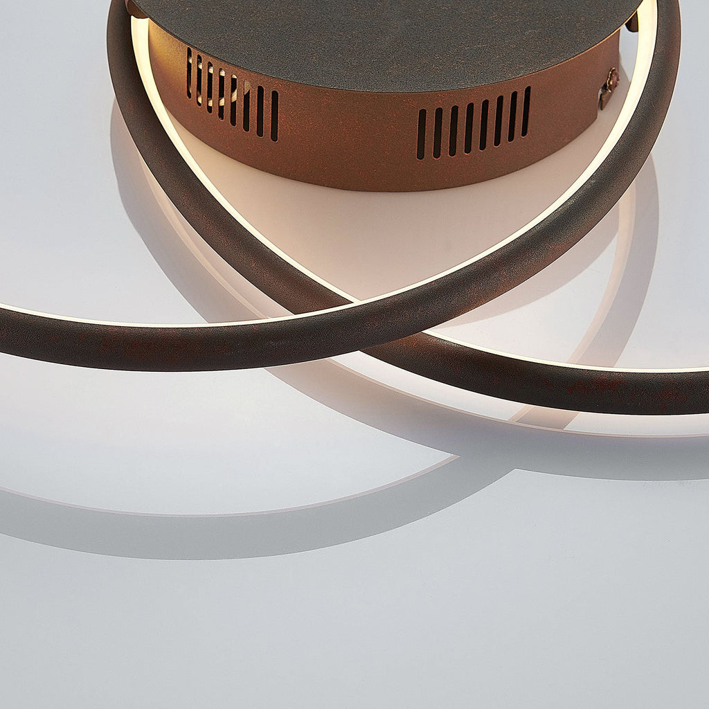 Sidebilde av LED taklampe Joline spiralform rustfarget Ø45 cm