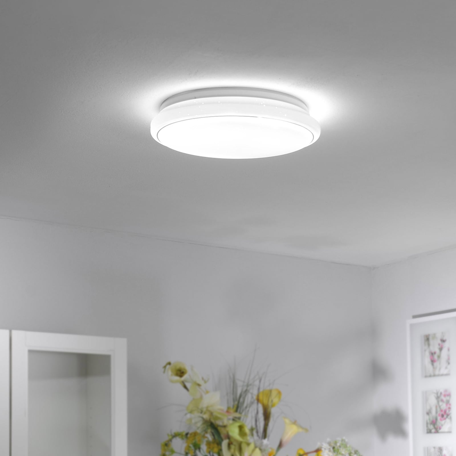 LED taklampe Jupiter stjernehimmel Ø60 cm nærbilde av lampe