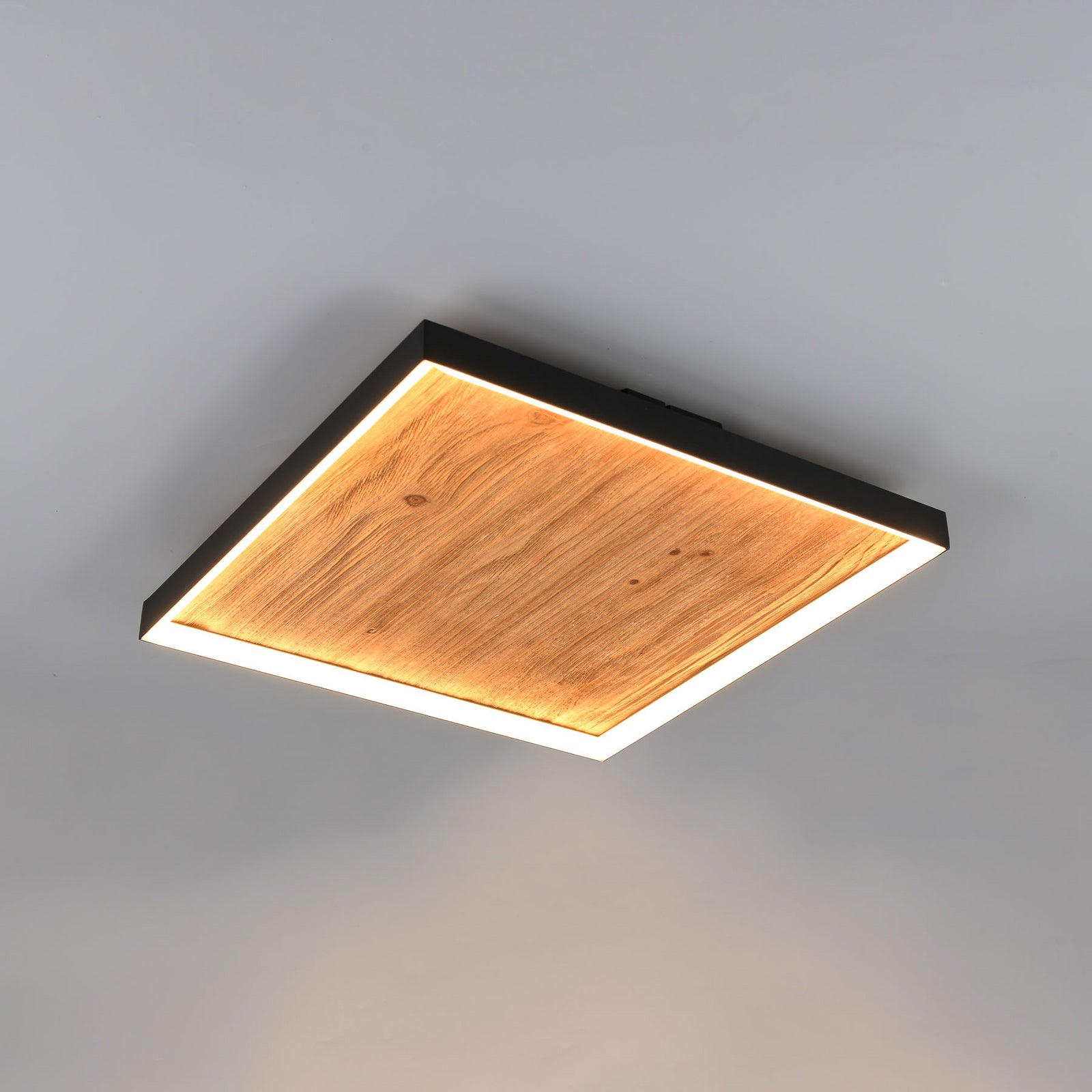 LED taklampe Kalea tre svart matt dimbar CCT montert i tak