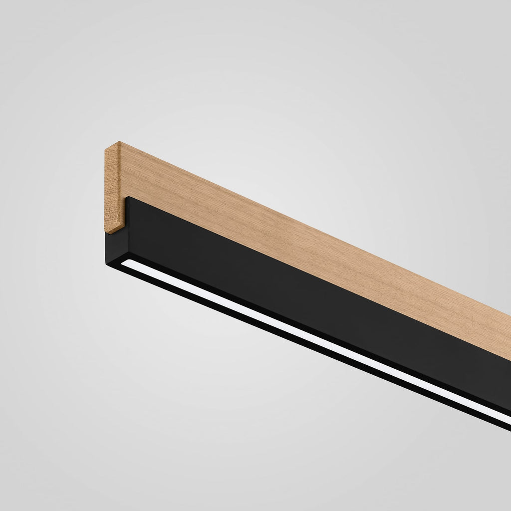 LED taklampe Keijo dimbar eik/svart sideprofil