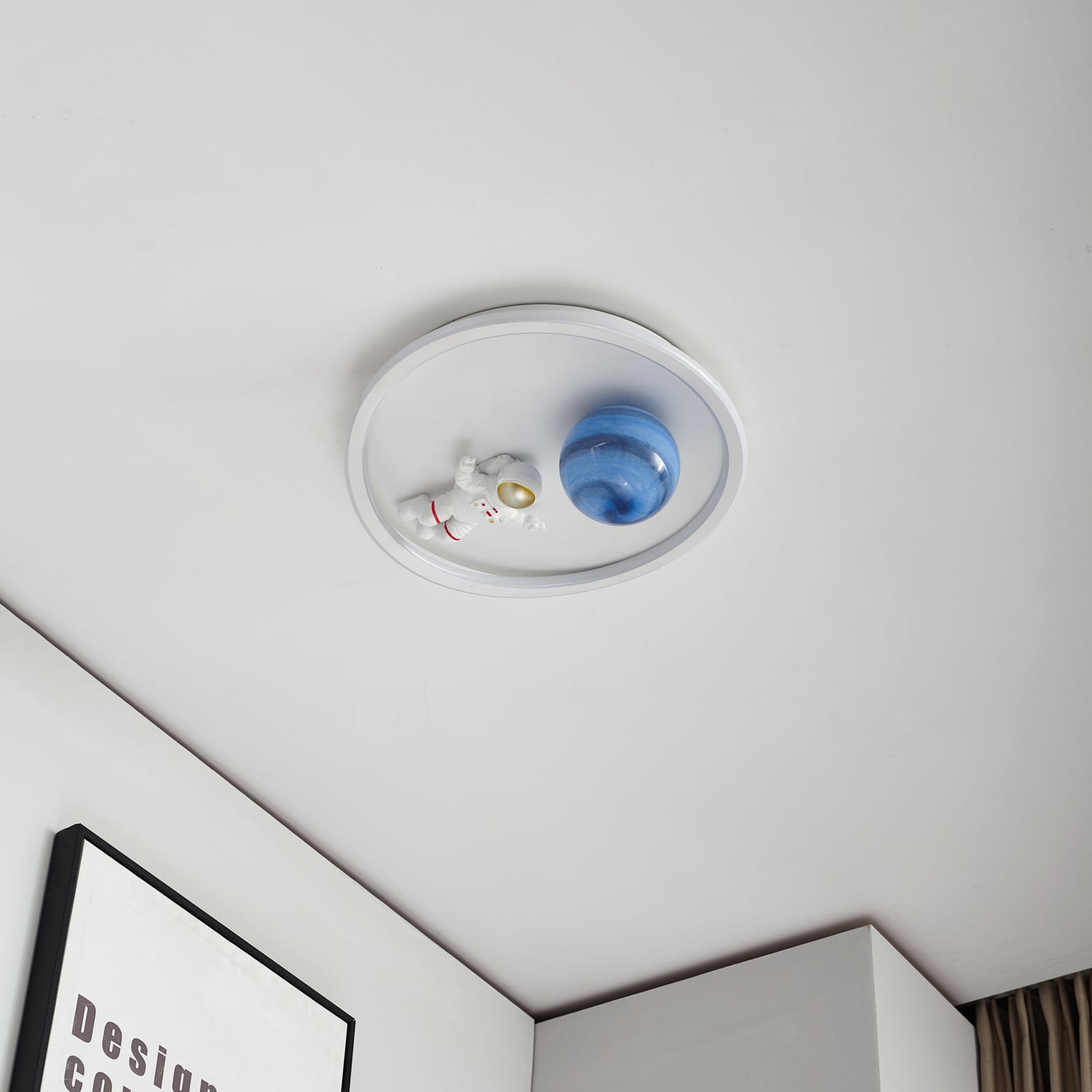Detalj av LED taklampe Kosmo hvit Ø40 cm 31W varmhvit