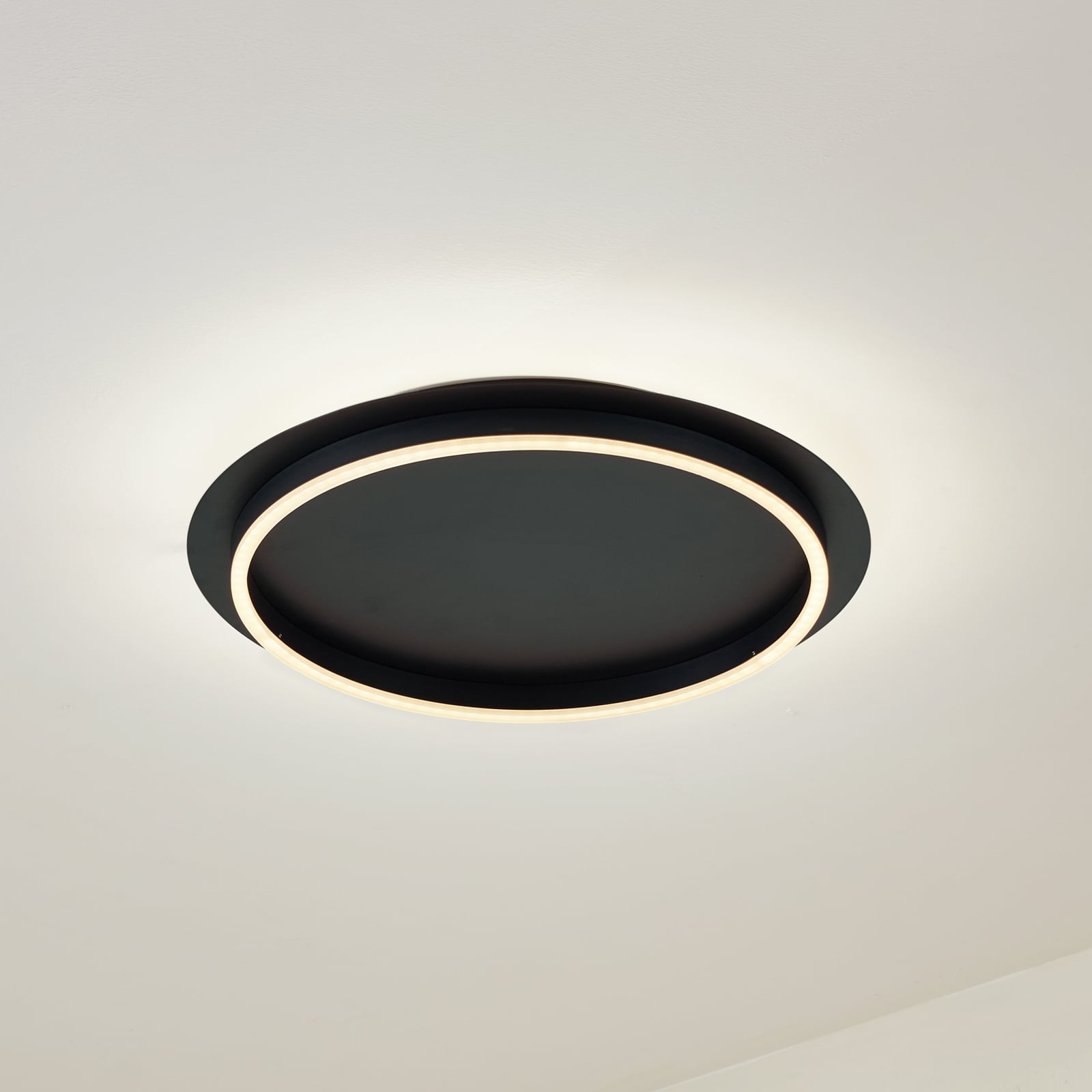 LED taklampe Kunis akryl svart Ø46 cm forfra