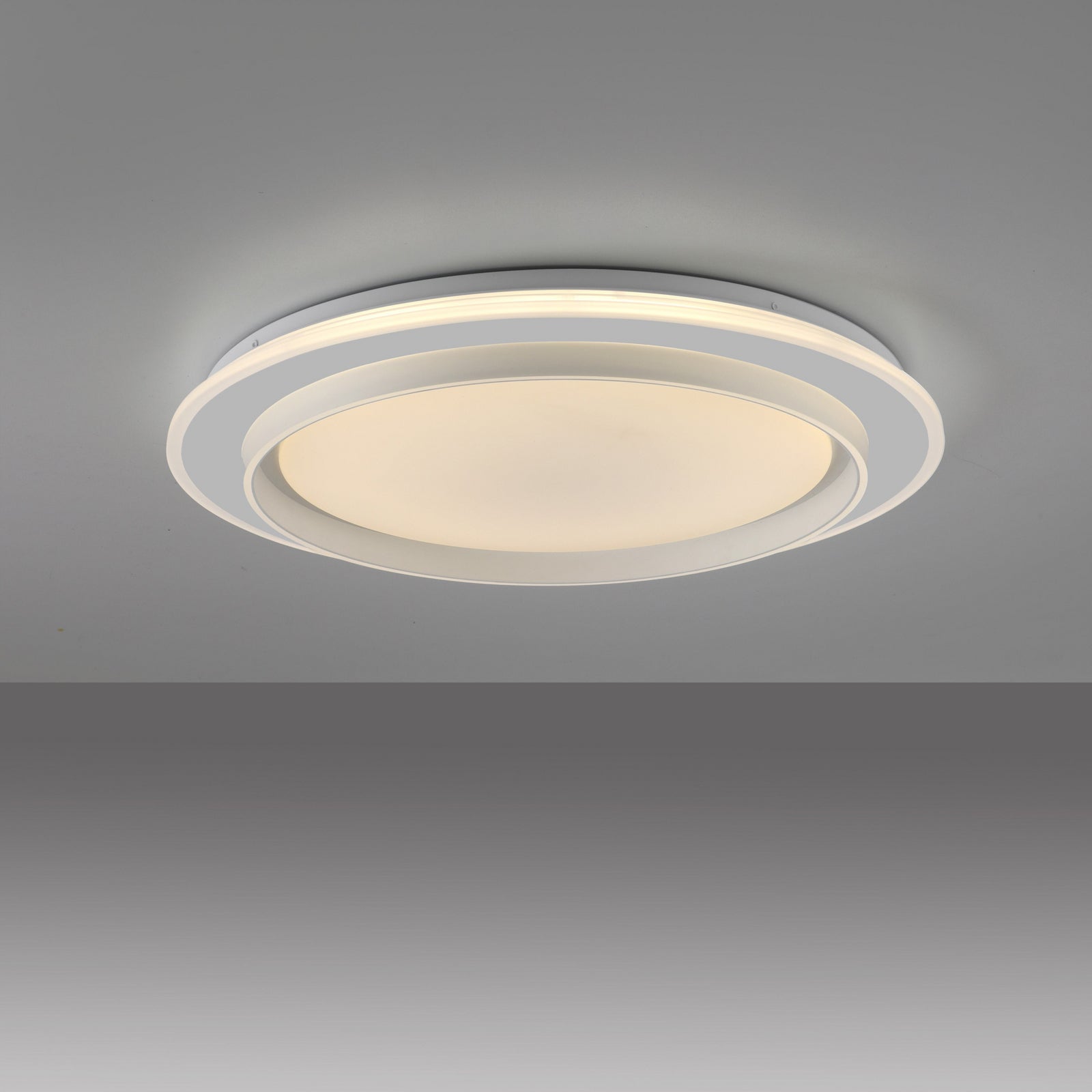 Detalj av fjernkontroll til LED taklampe Lago CCT dimbar