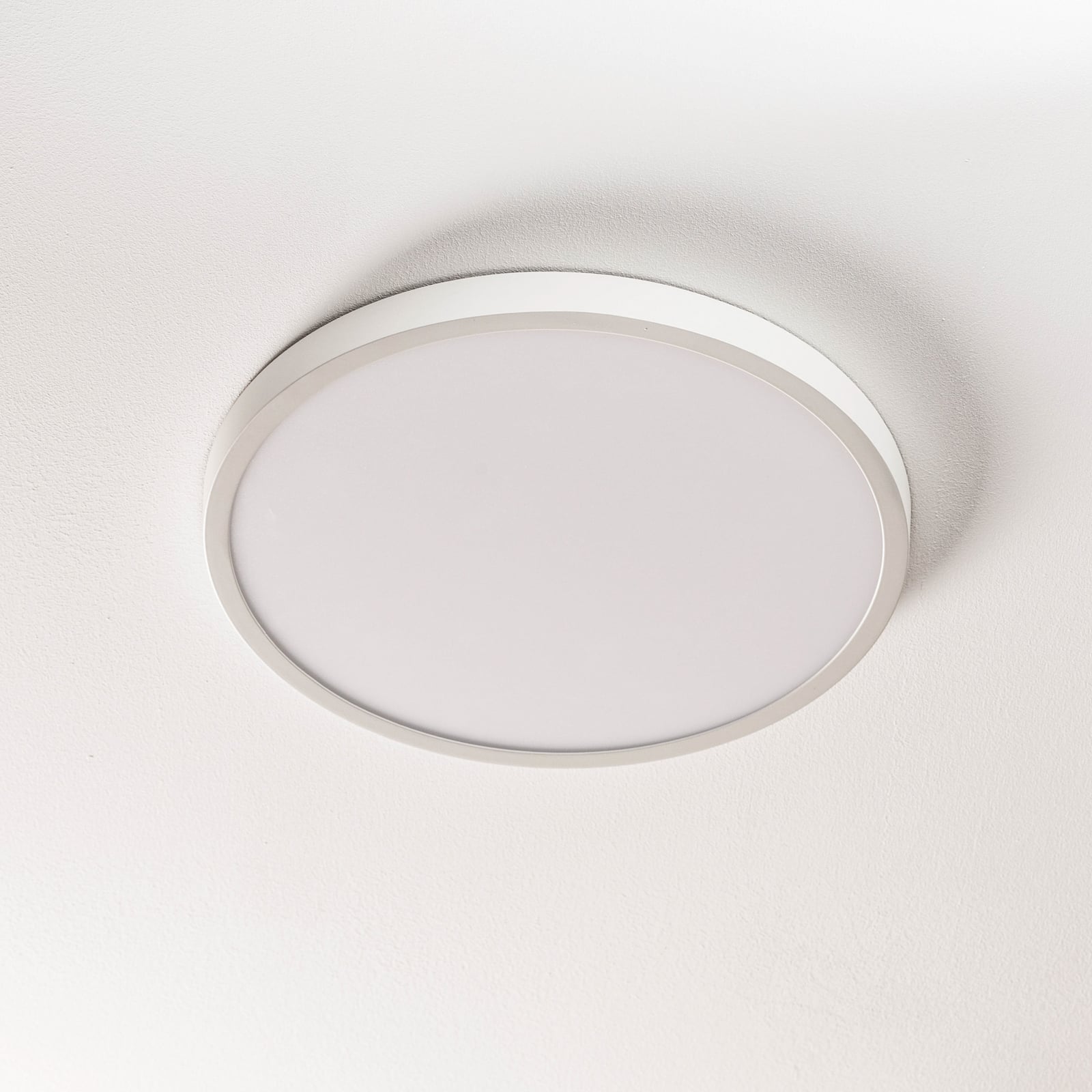 LED taklampe Lero dimbar rund forfra