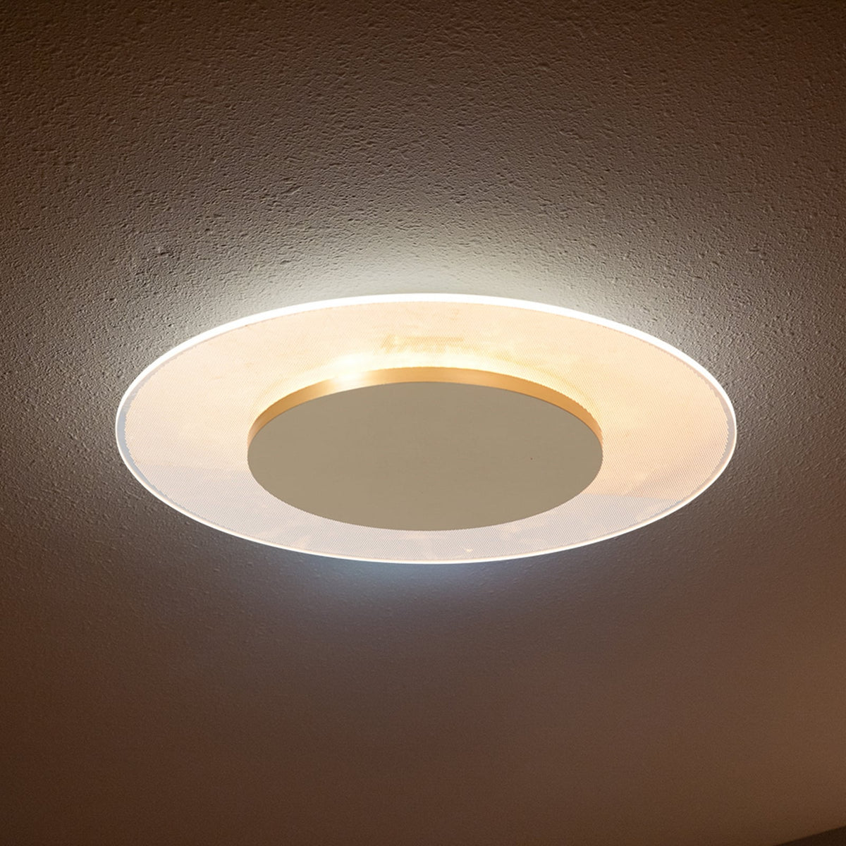 LED taklampe Lido dimbar gullfarget Ø28 cm front