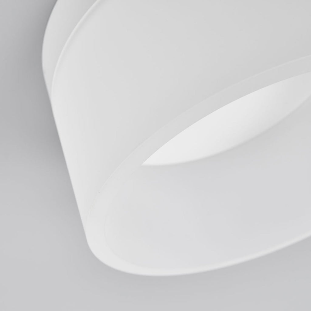 LED taklampe Liv dimbar hvit matt Ø20 cm montert i rom