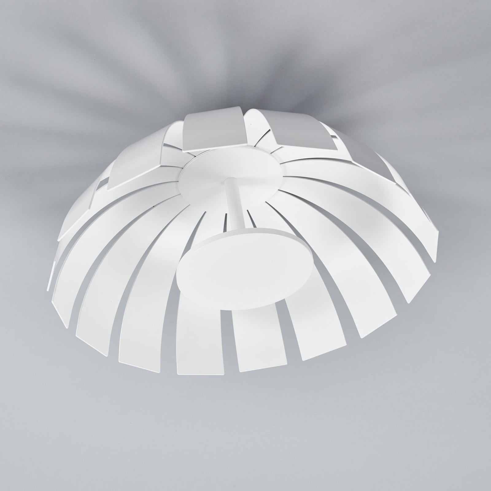 LED taklampe Loto design hvit metall Ø33 cm bakside