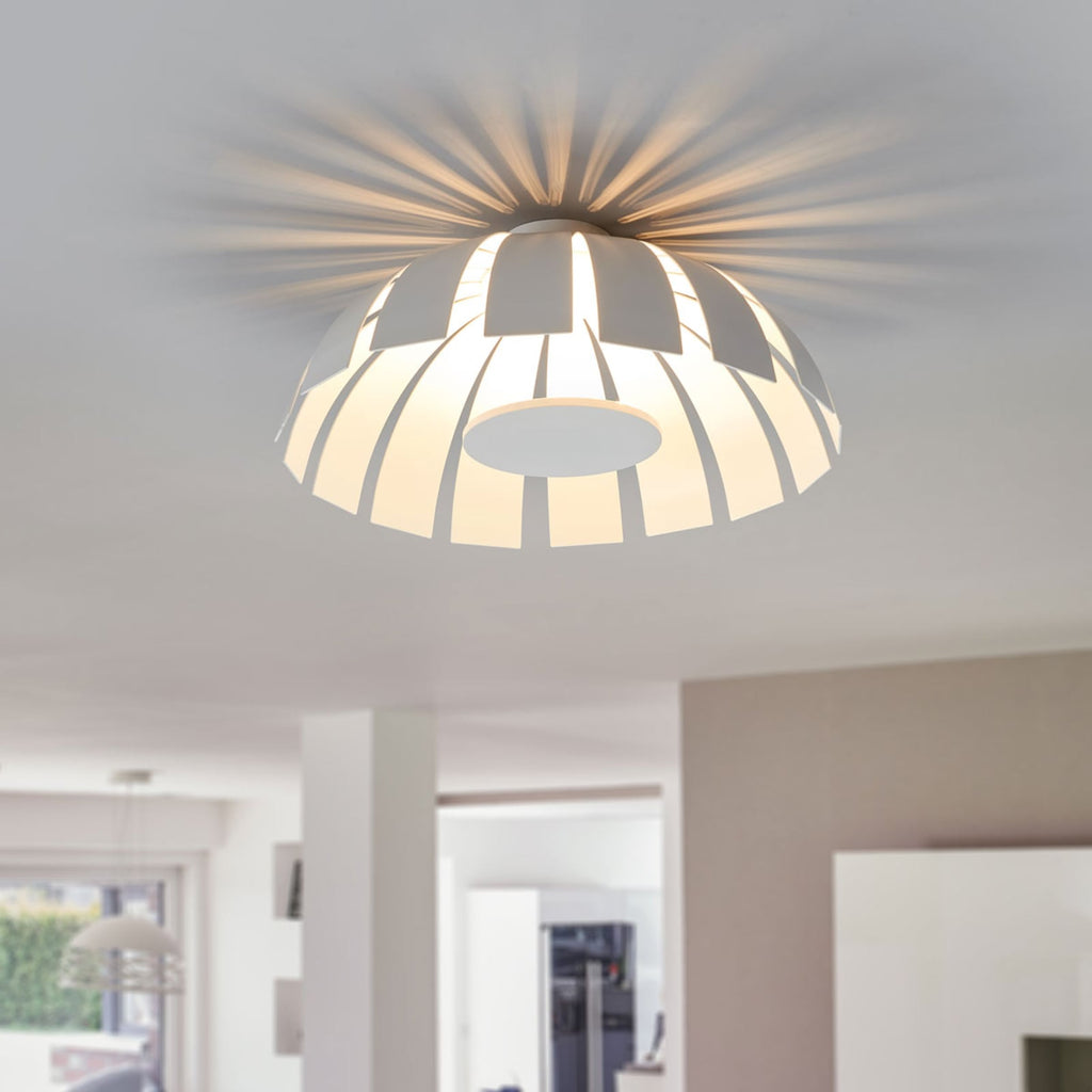 LED taklampe Loto design hvit metall Ø33 cm detalj