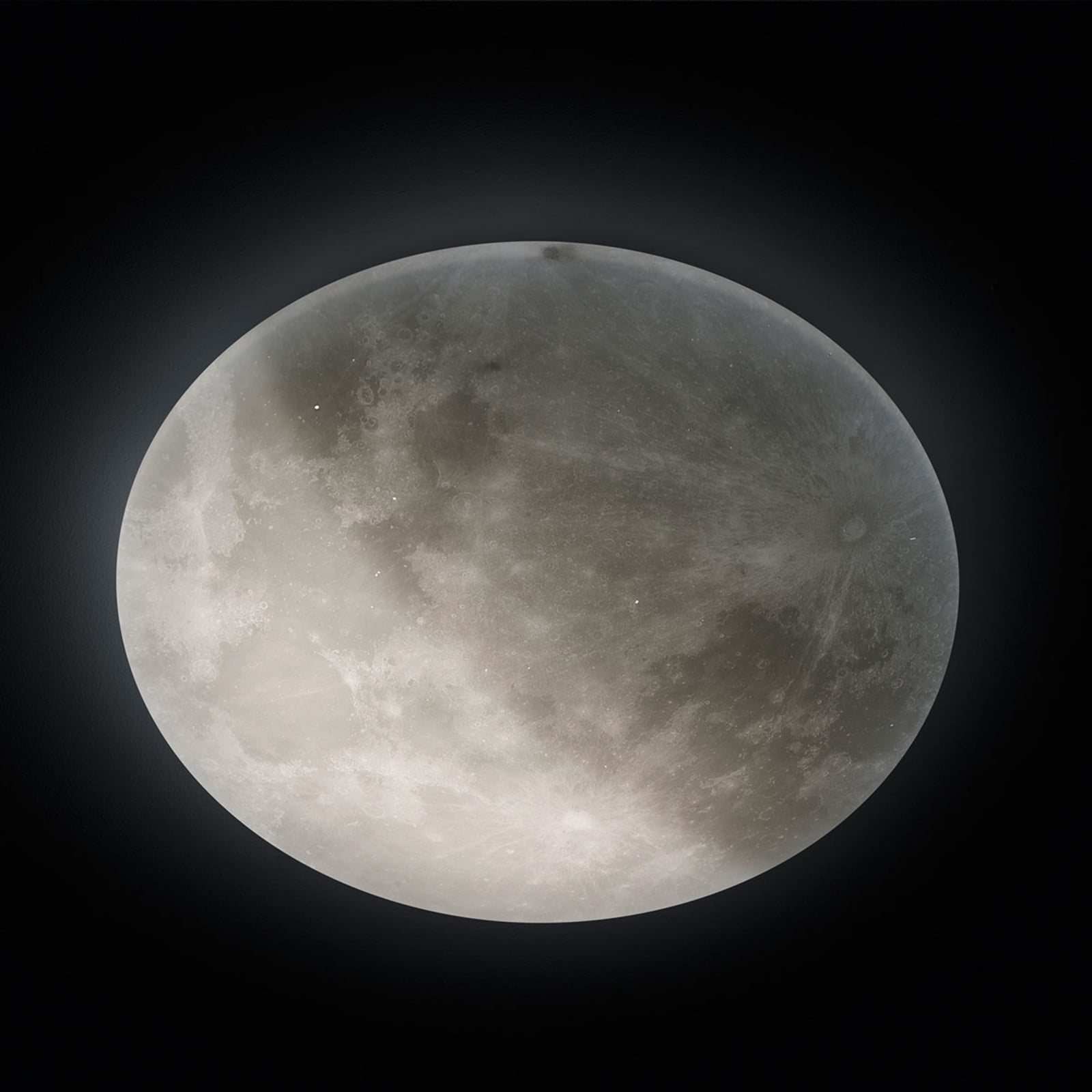 Detalj av LED-taklampe Lunar dimbar med fjernkontroll Ø60 cm hvit