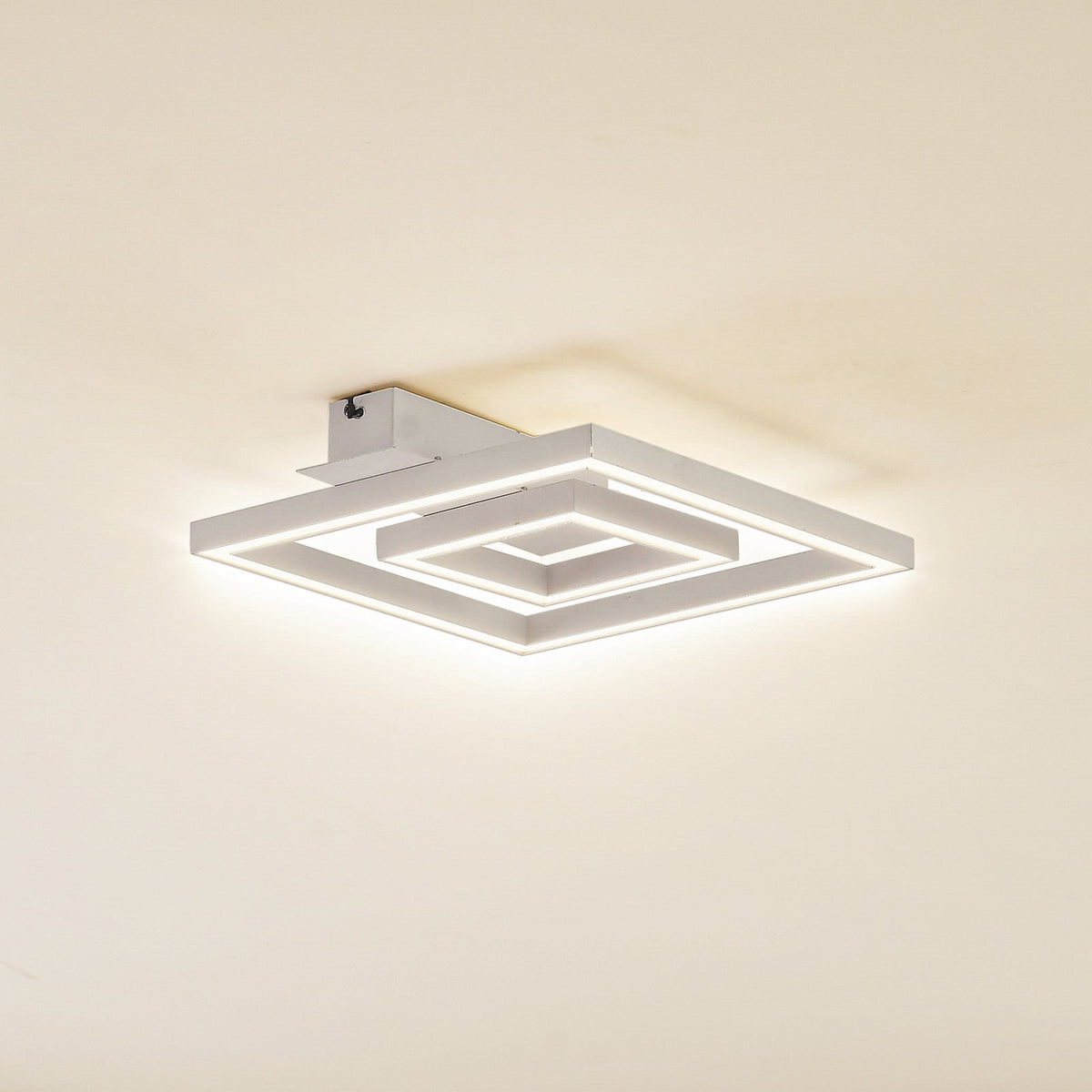 LED taklampe Madamo hvit 30x30 cm 21W varmhvit forfra