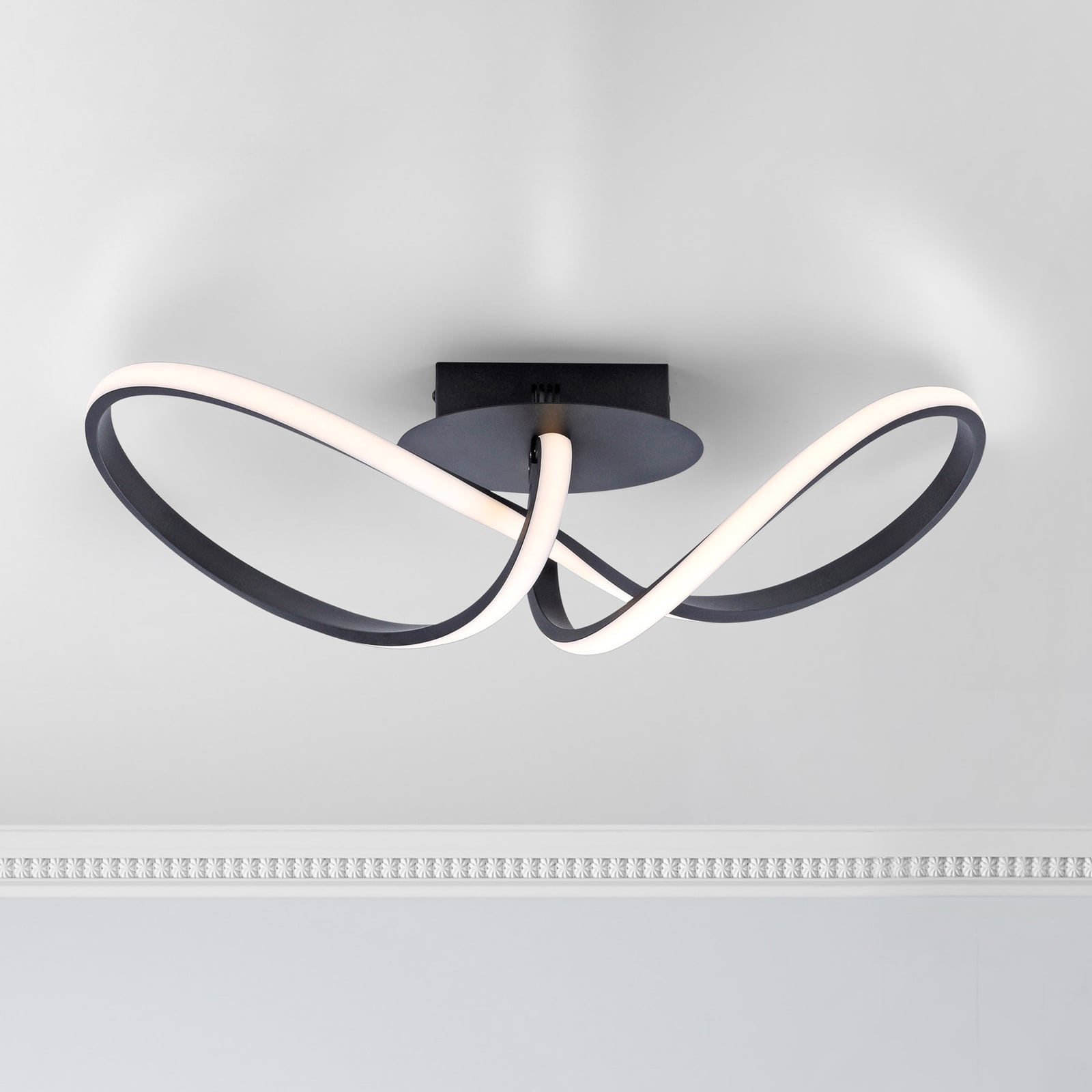 LED taklampe Maria dimbar svart aluminium 61 cm forfra