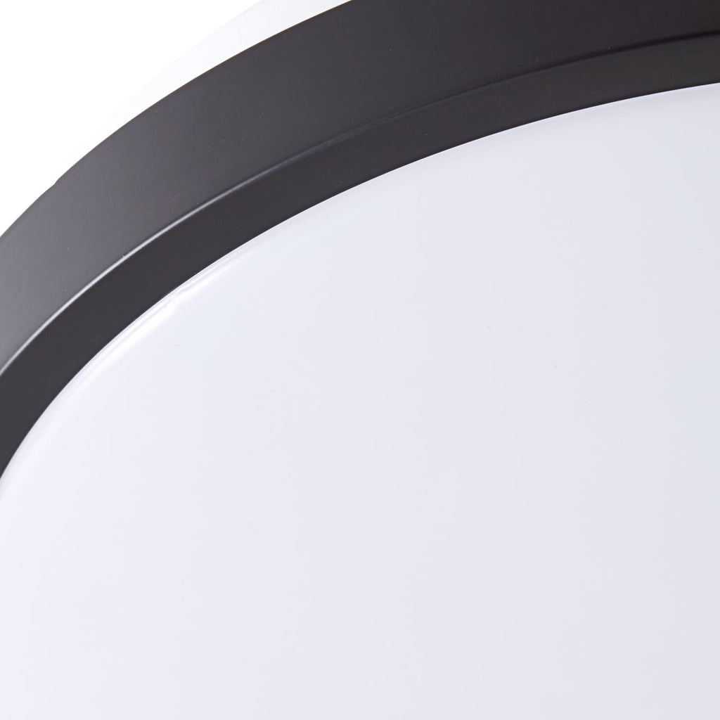 LED taklampe Medon svart plast Ø29 cm IP44 lyser i rom