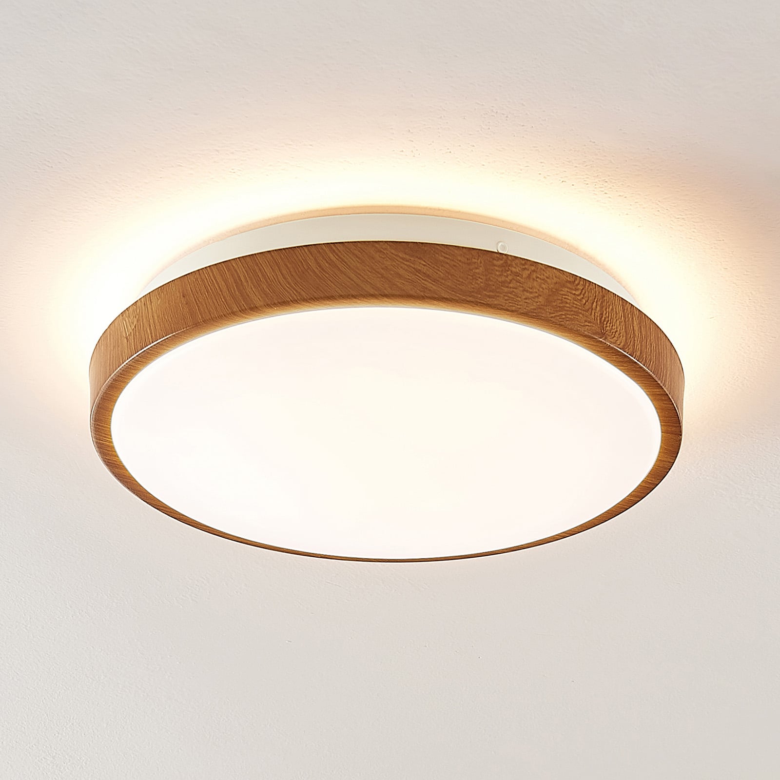 LED taklampe Mendosa rund treoptikk Ø30 cm forfra