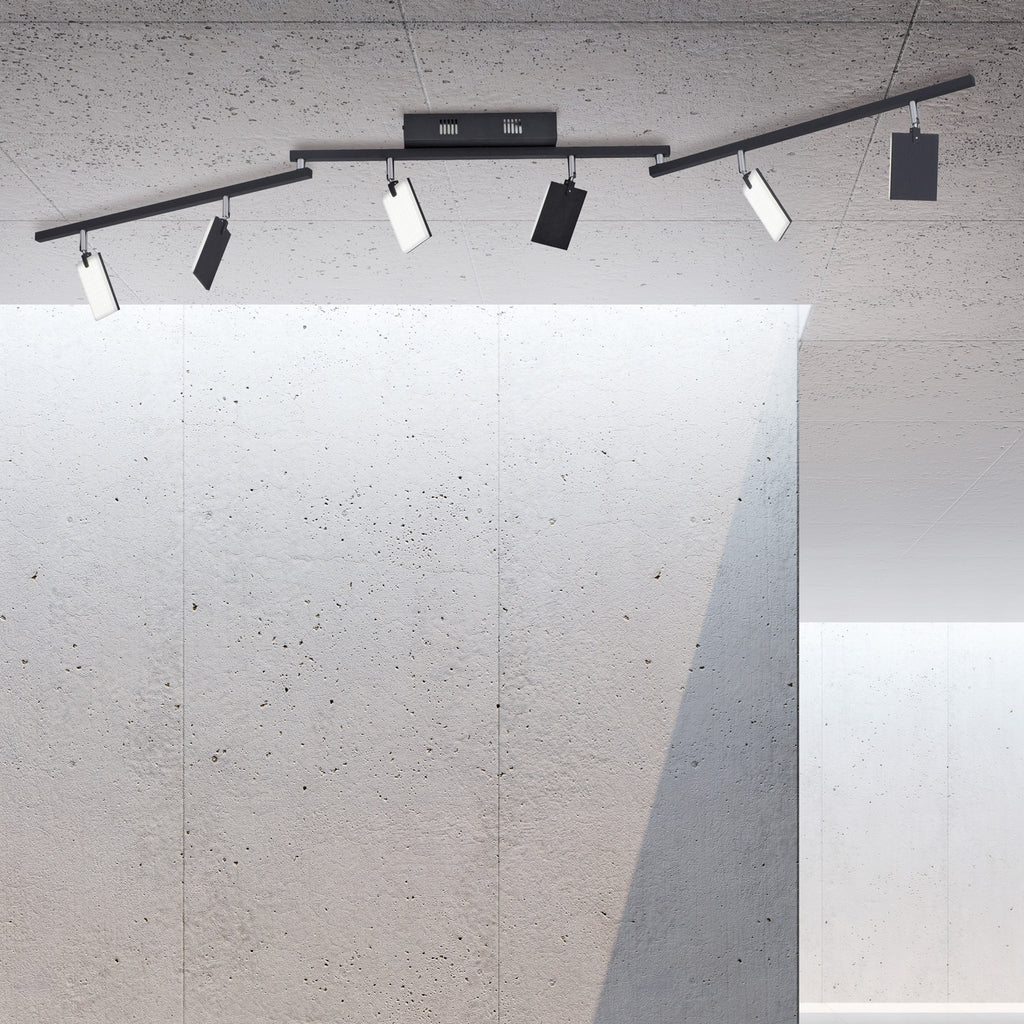 Sidevisning av LED taklampe Mira 6-lys dimbar CCT fjernkontroll svart