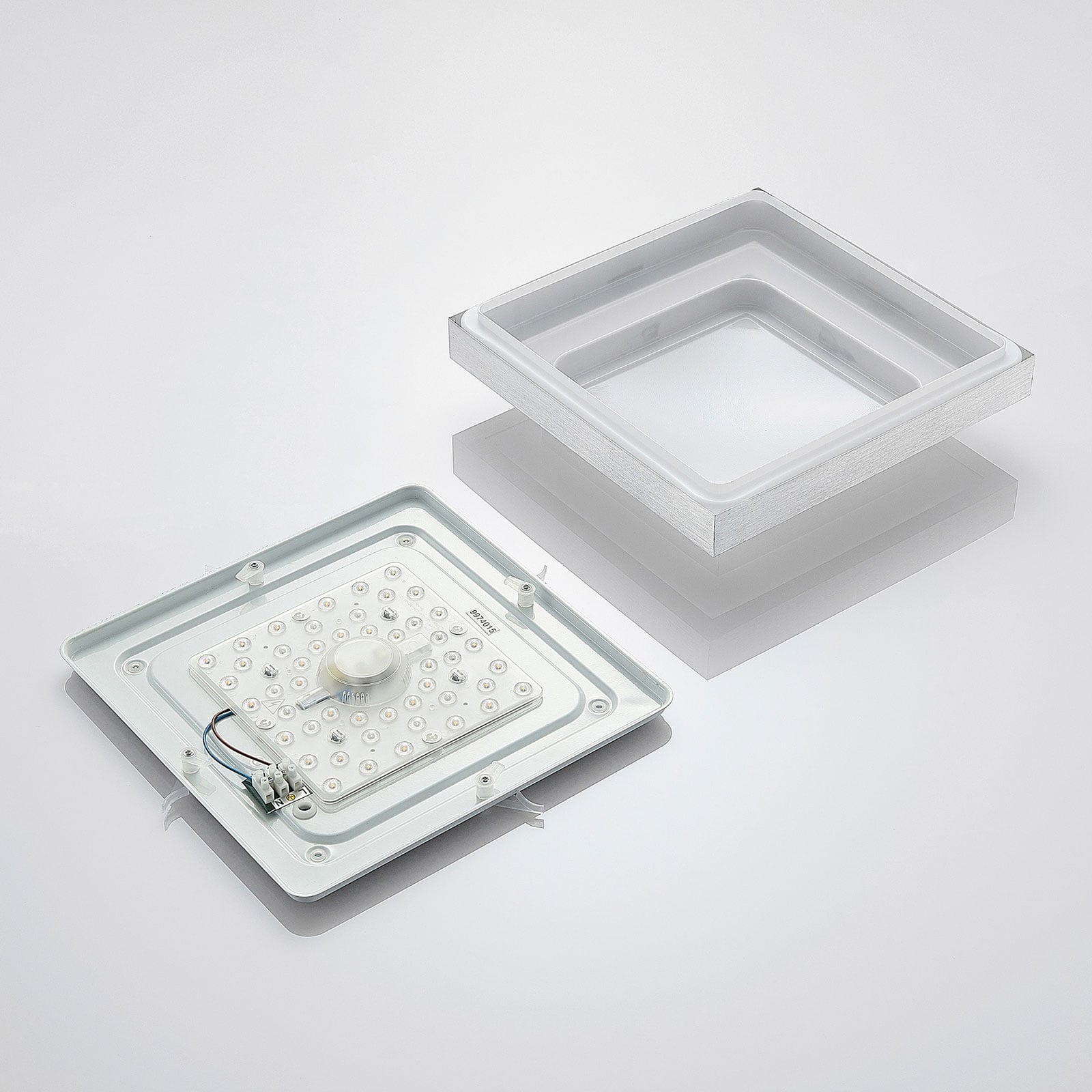 LED taklampe Mirco kvadratisk aluminium 32x32 cm 19W med satinerte lysflater