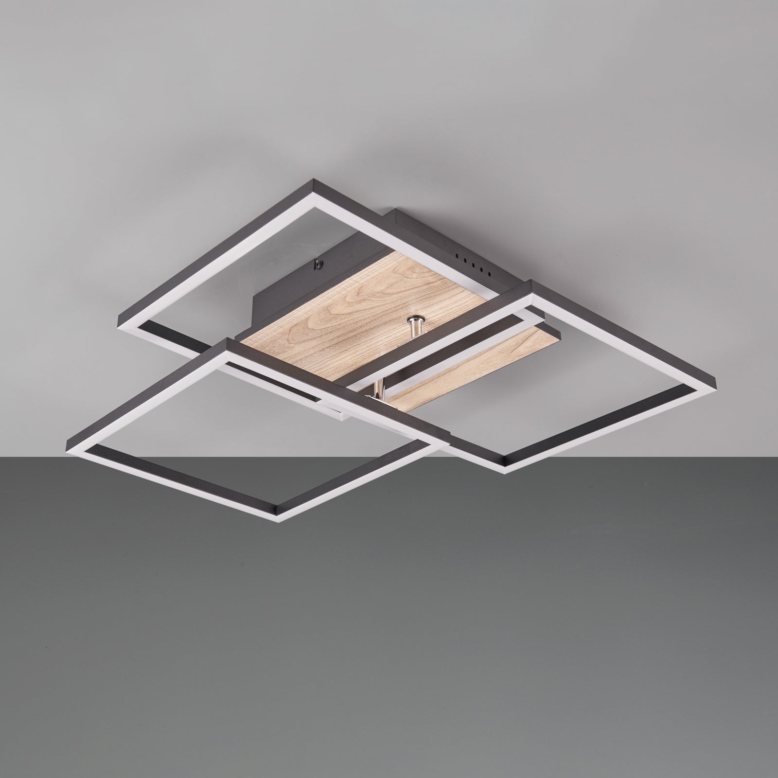 LED taklampe Mobile 3-lys tre/svart med fjernkontroll CCT installasjon