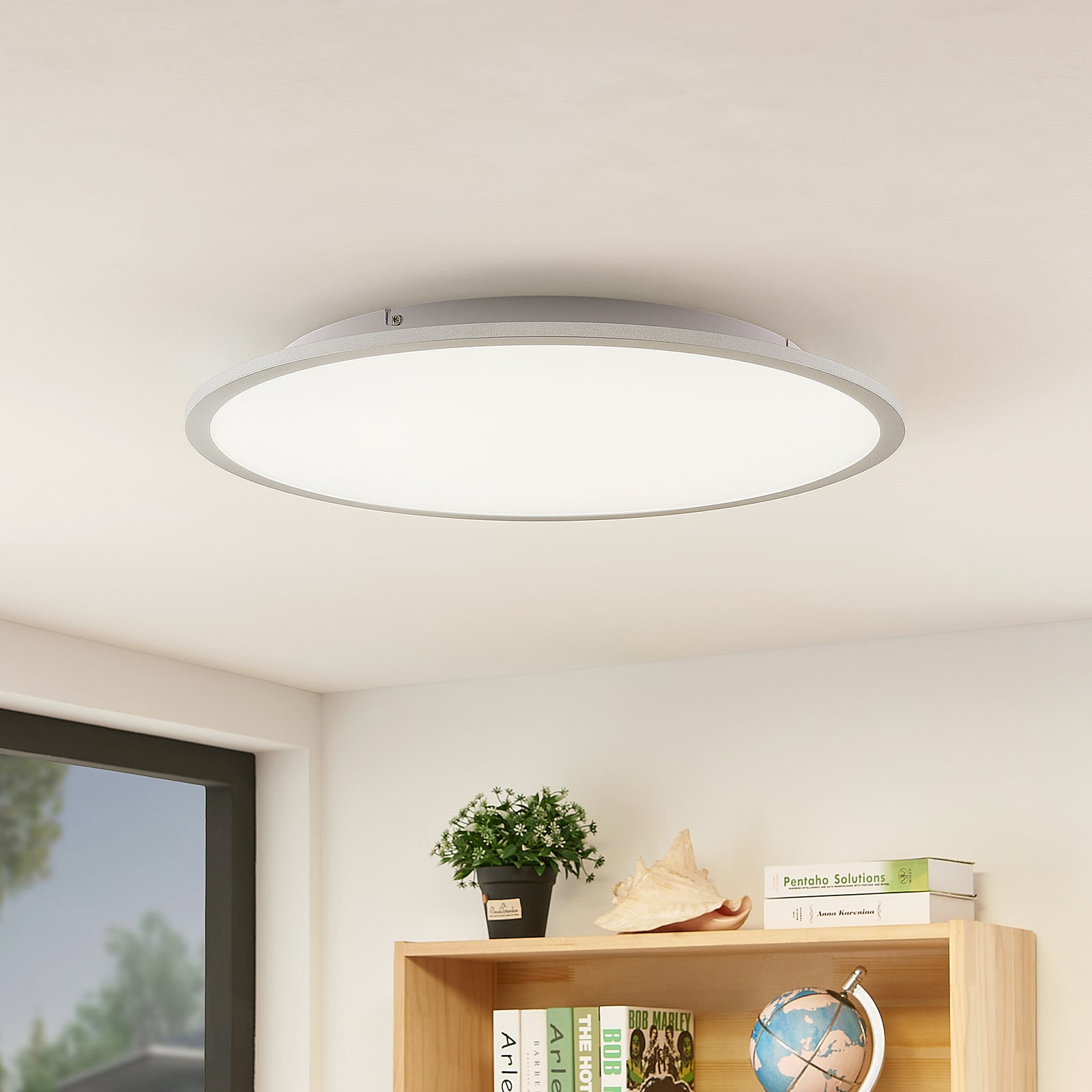 LED taklampe Narima rund sølv Ø60 cm forfra