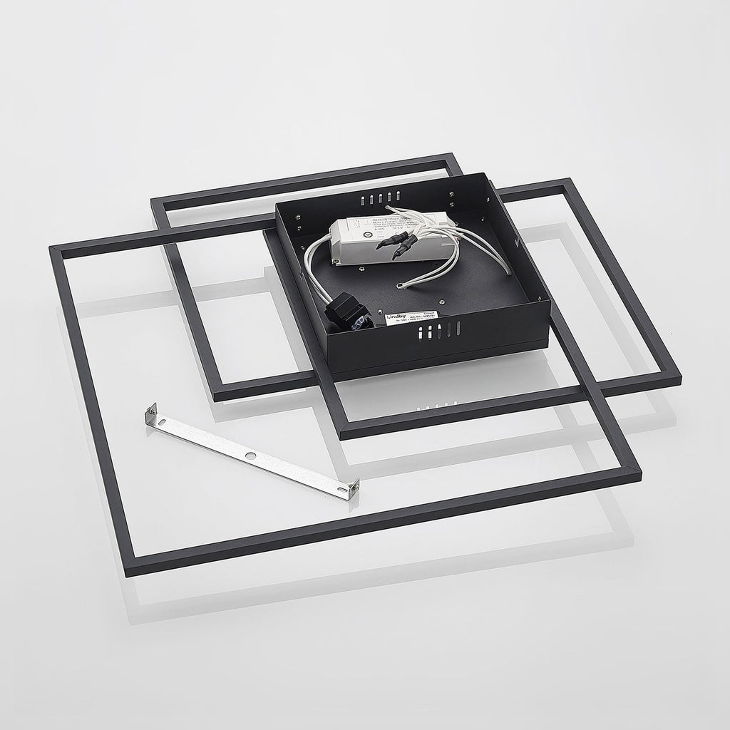 LED taklampe Nelinka design og finish