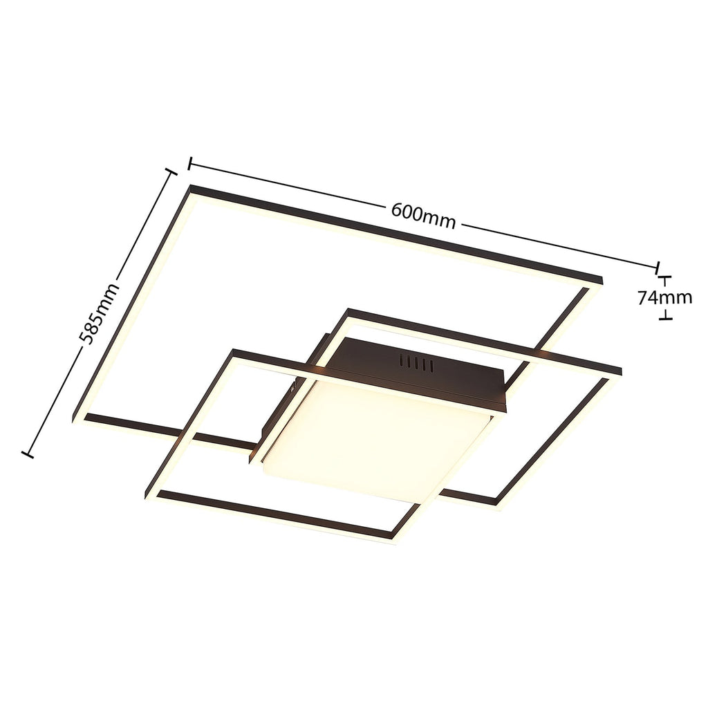 LED taklampe Nelinka montert i stue