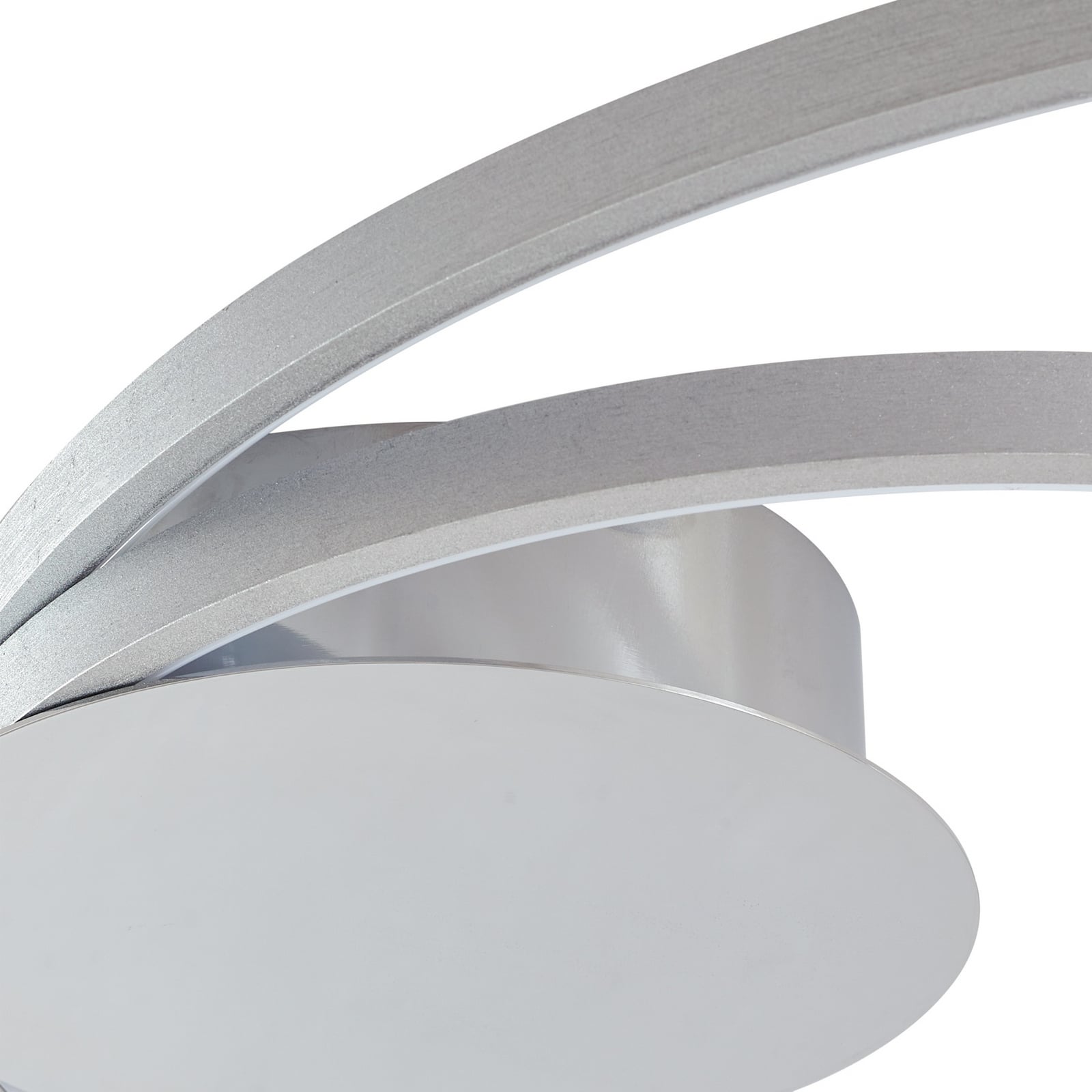 LED taklampe Nerwin rund aluminium/krom Ø65 cm lyser i mørkt rom