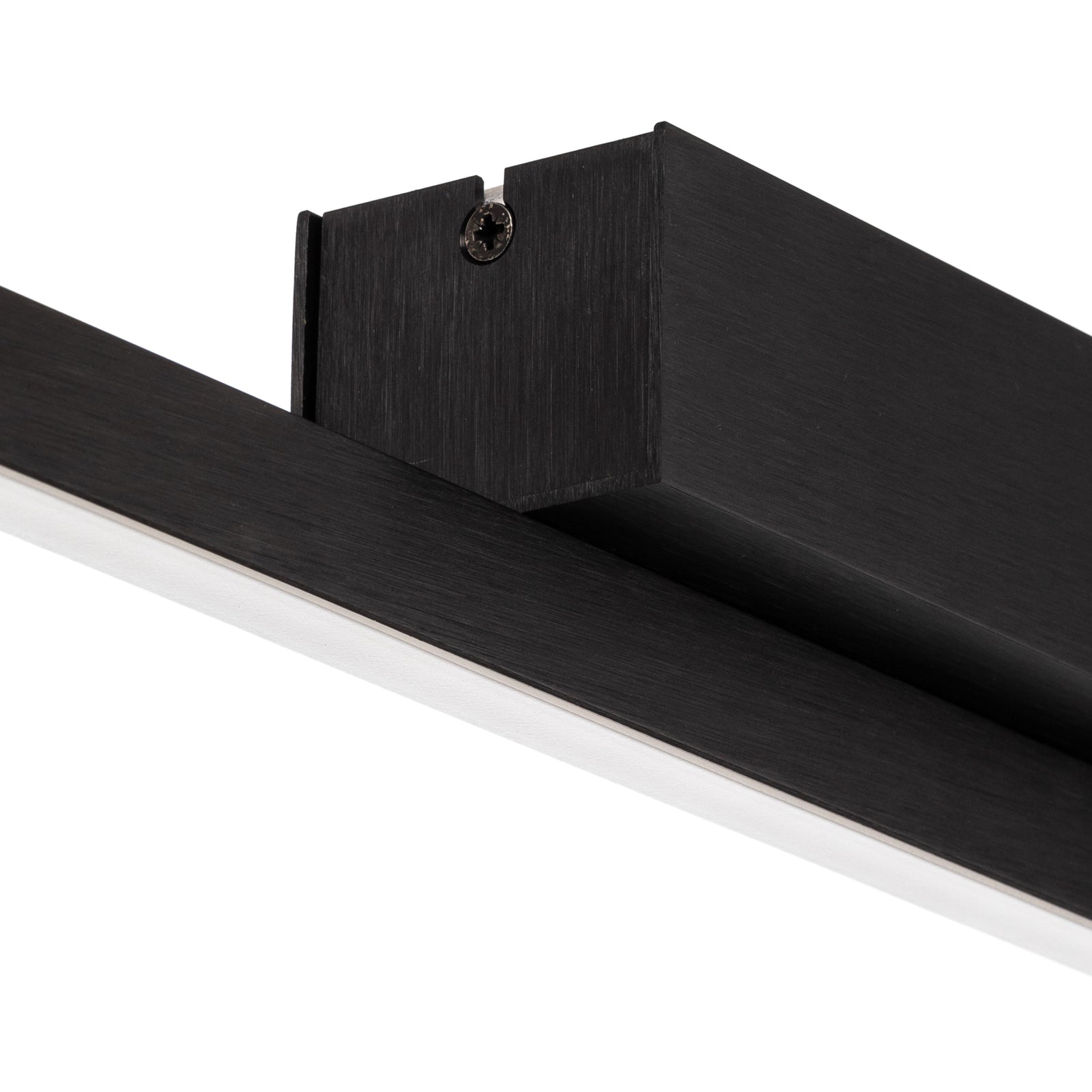 LED taklampe Niara dimbar svart eloxal 168 cm montert i rom